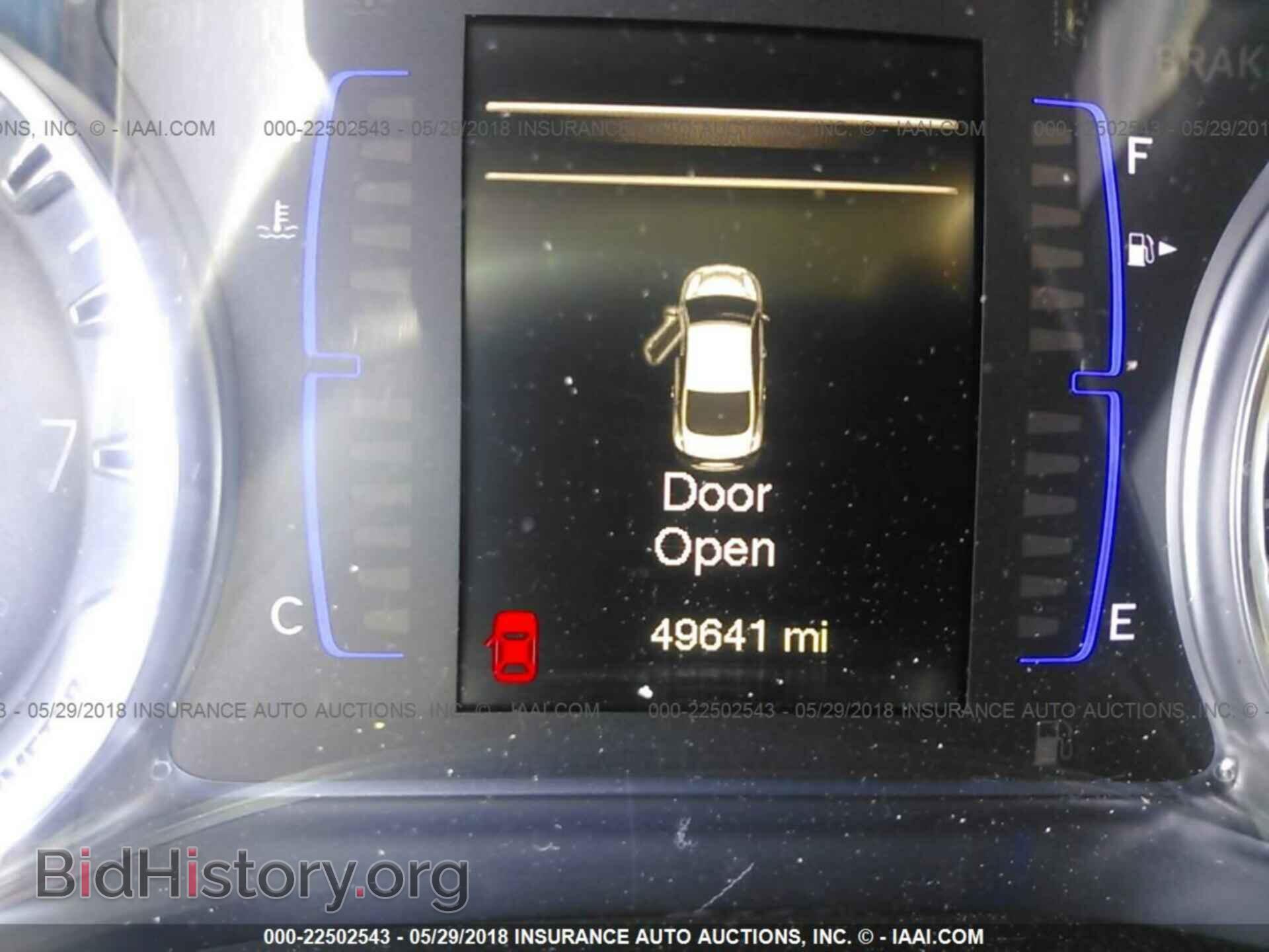 2016 Chrysler 200 - VIN: 1C3CCCAB0GN164629 - Photo 7