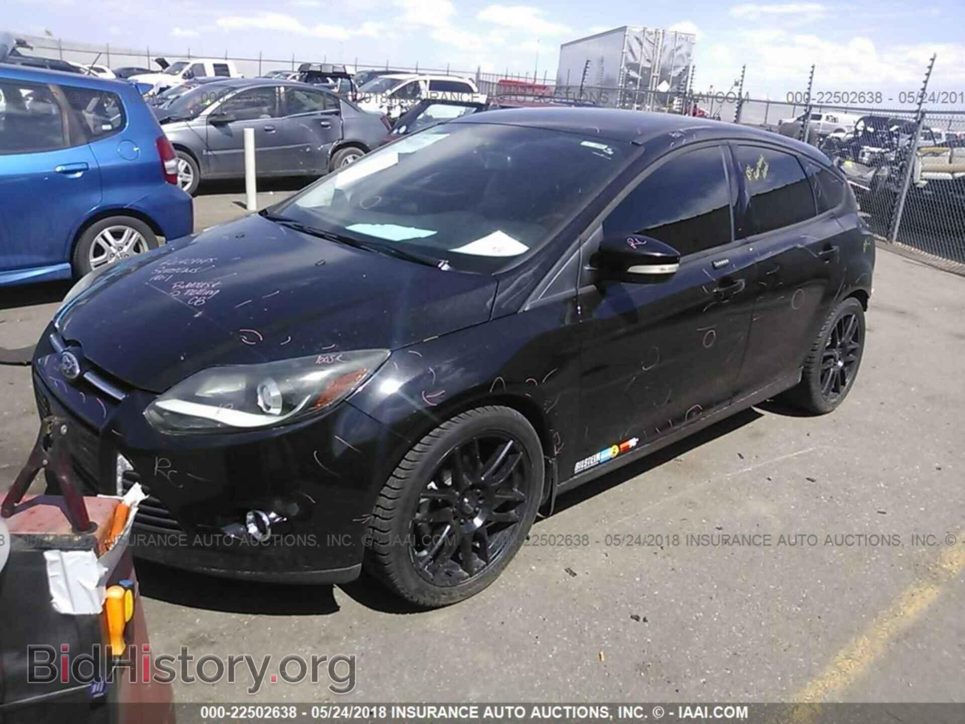 2013 Ford Focus - VIN: 1FADP3K21DL204541 - Photo 2