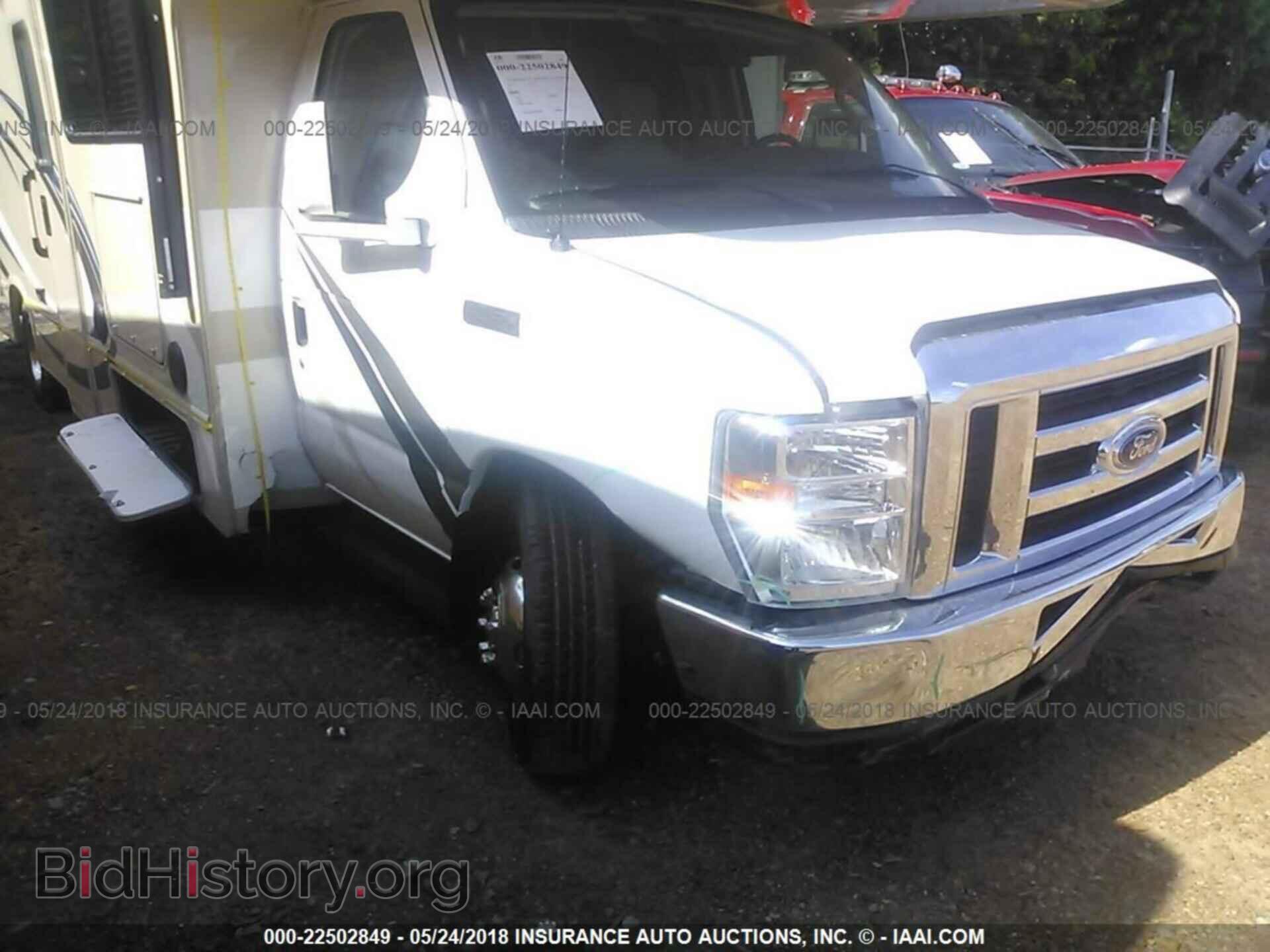 2017 Ford Econoline - VIN: 1FDXE4FS9HDC55441 - Фото 6