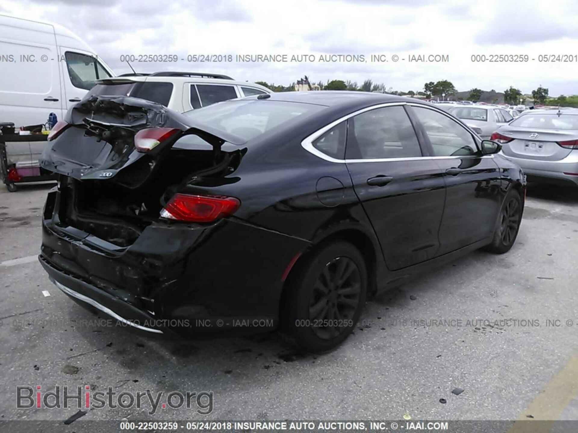 2016 Chrysler 200 - VIN: 1C3CCCAB8GN131863 - Photo 4
