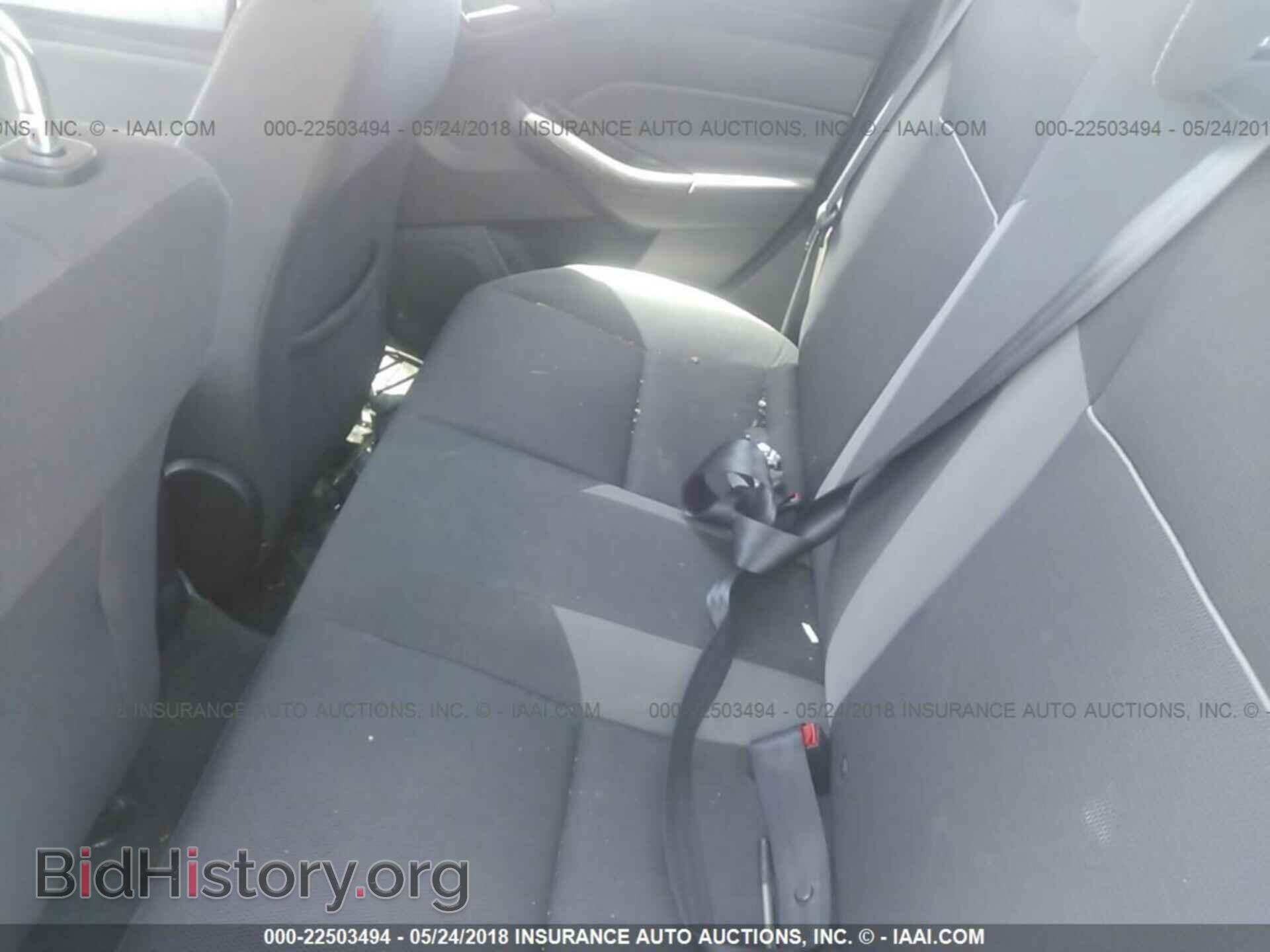 2012 Ford Focus - VIN: 1FAHP3F21CL211712 - Photo 8