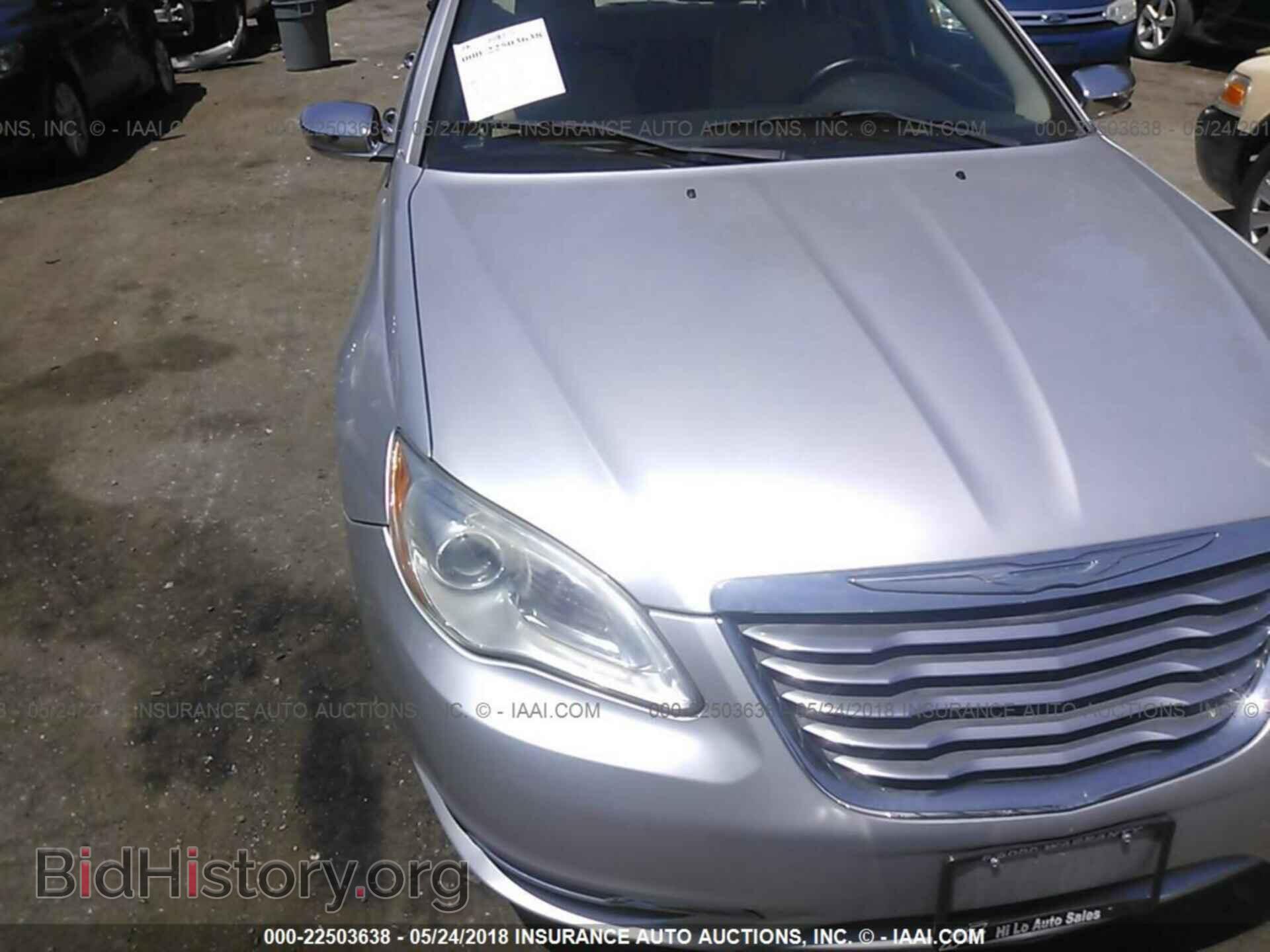 2011 Chrysler 200 - VIN: 1C3BC2FG2BN526835 - Photo 6