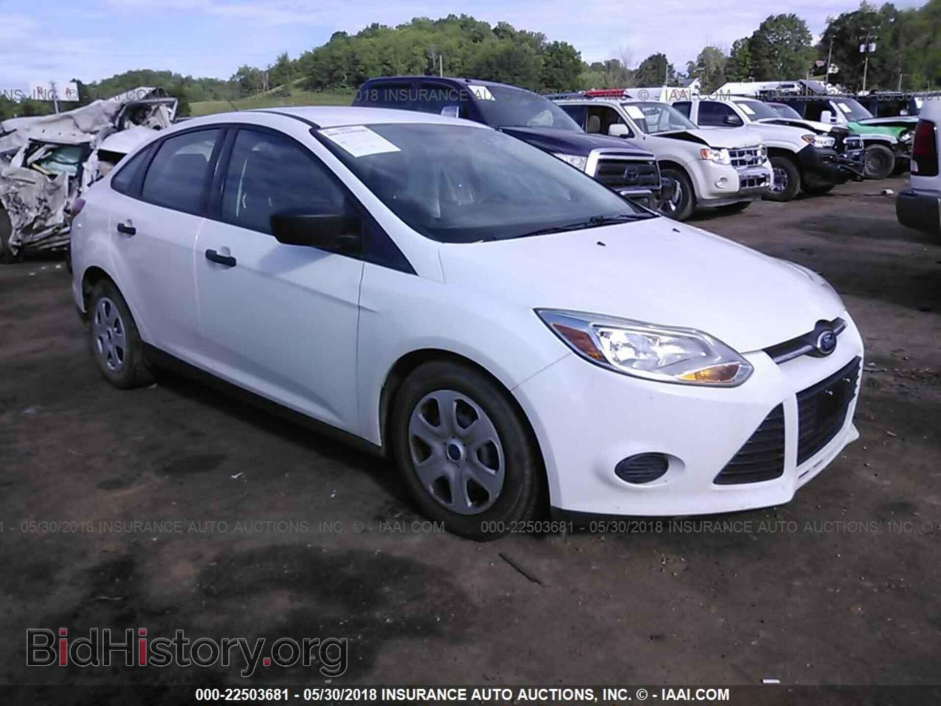 Photo 1FADP3E28DL338085 - Ford Focus 2013