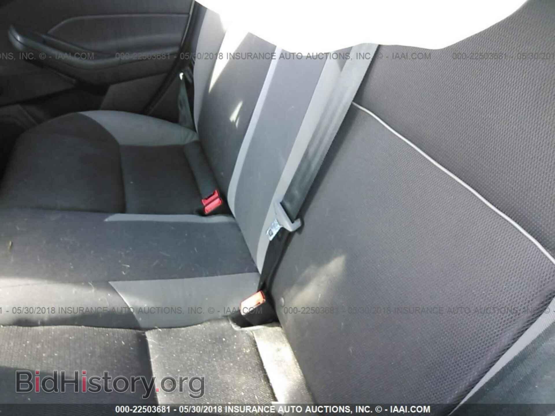 2013 Ford Focus - VIN: 1FADP3E28DL338085 - Photo 8