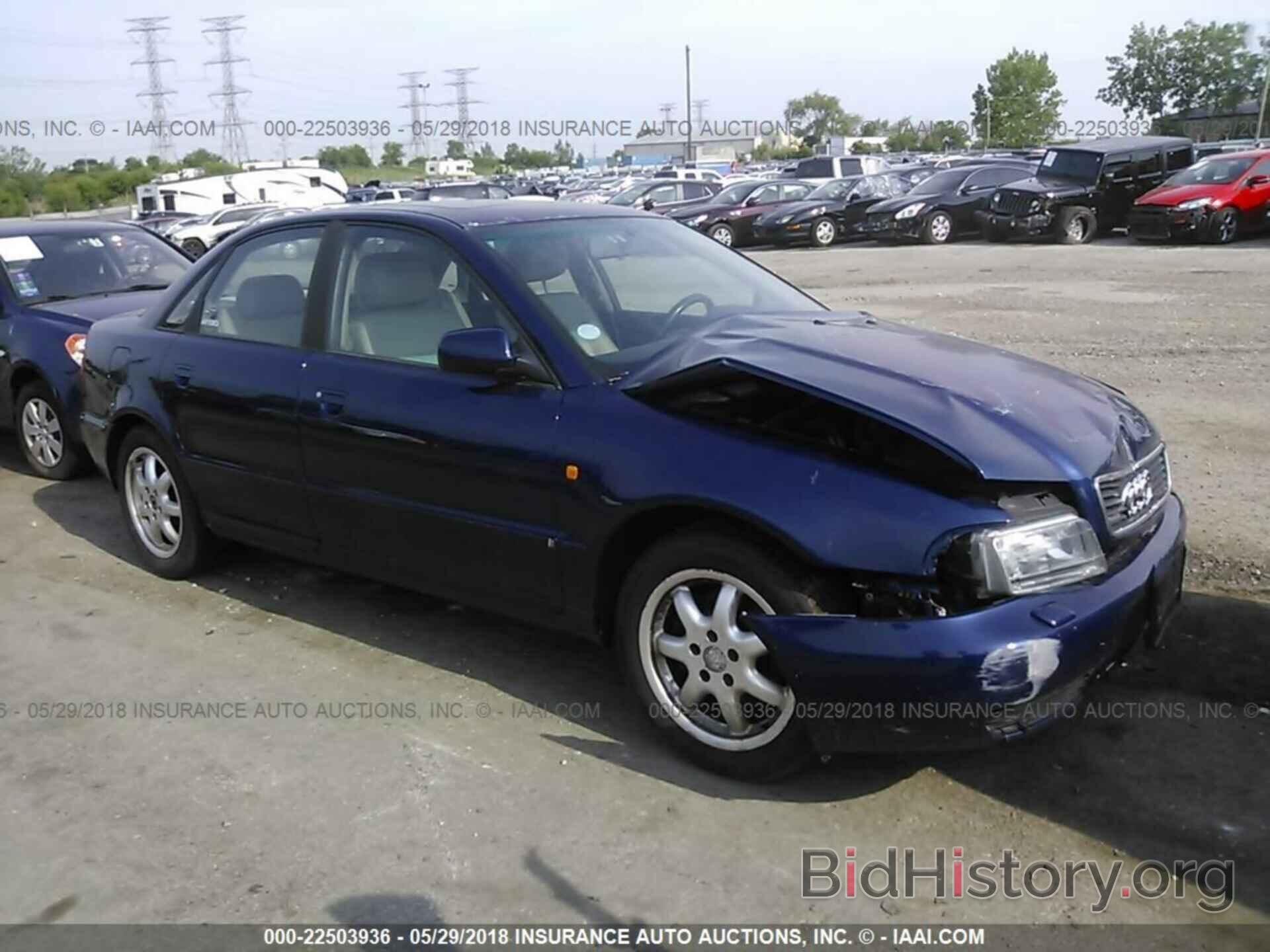 Photo WAUCB28D9XA063187 - AUDI A4 1999