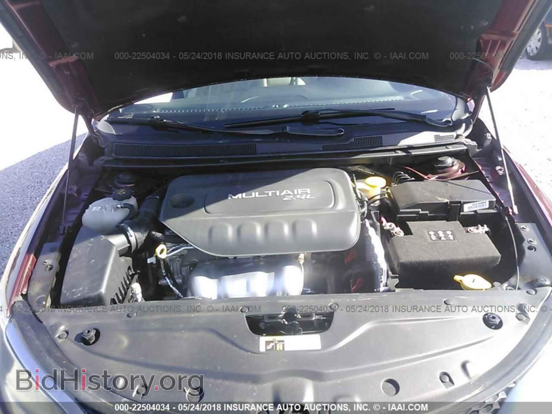 2015 Chrysler 200 - VIN: 1C3CCCAB2FN534073 - Photo 10