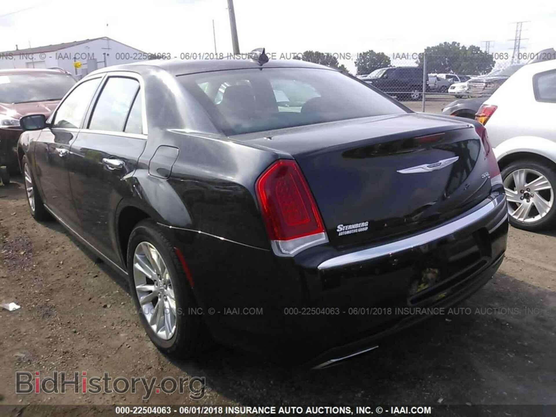 2016 Chrysler 300c - VIN: 2C3CCAEG1GH359321 - Фото 3