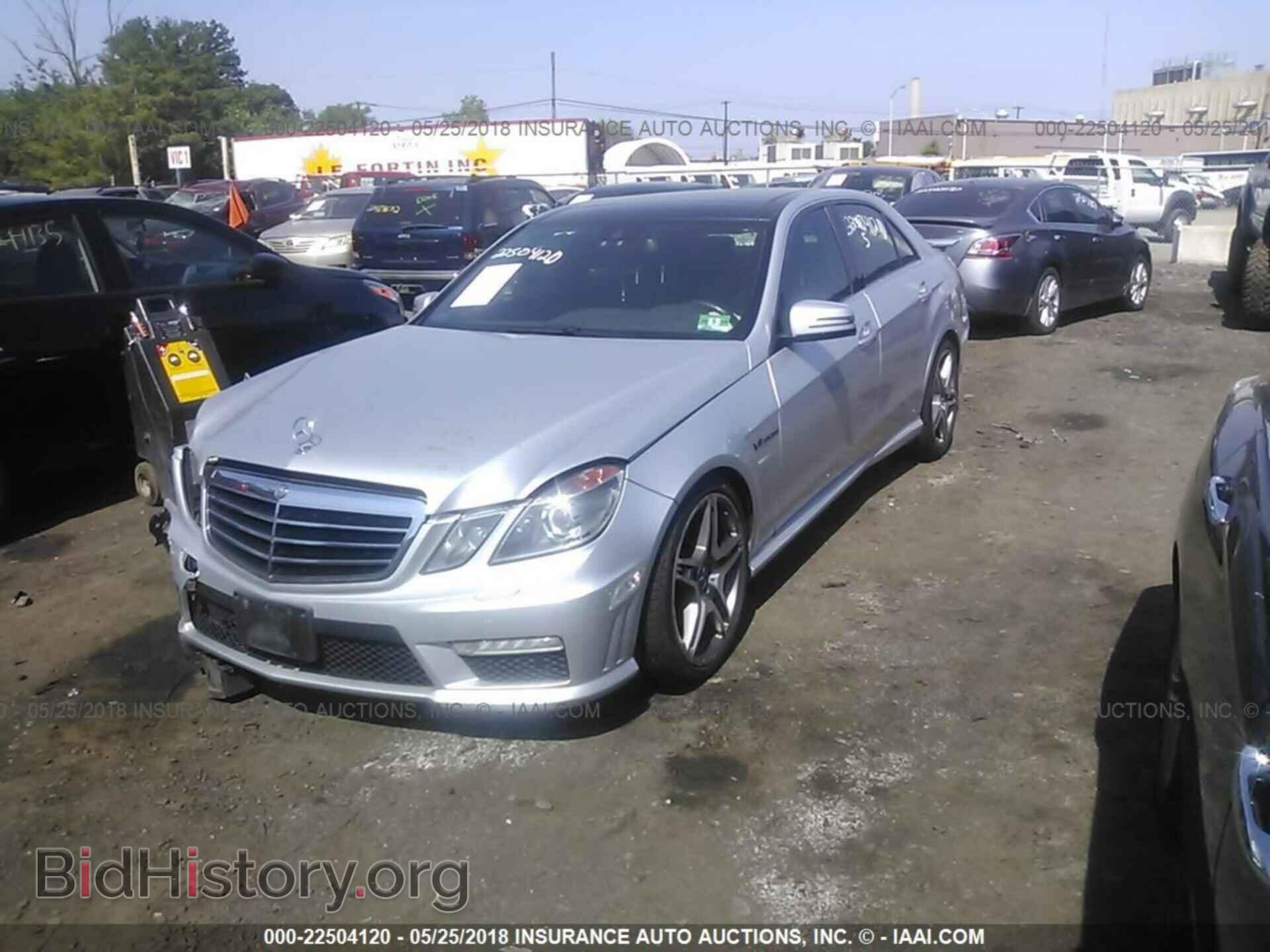 2012 Mercedes-benz E - VIN: WDDHF7EB2CA640297 - Photo 2