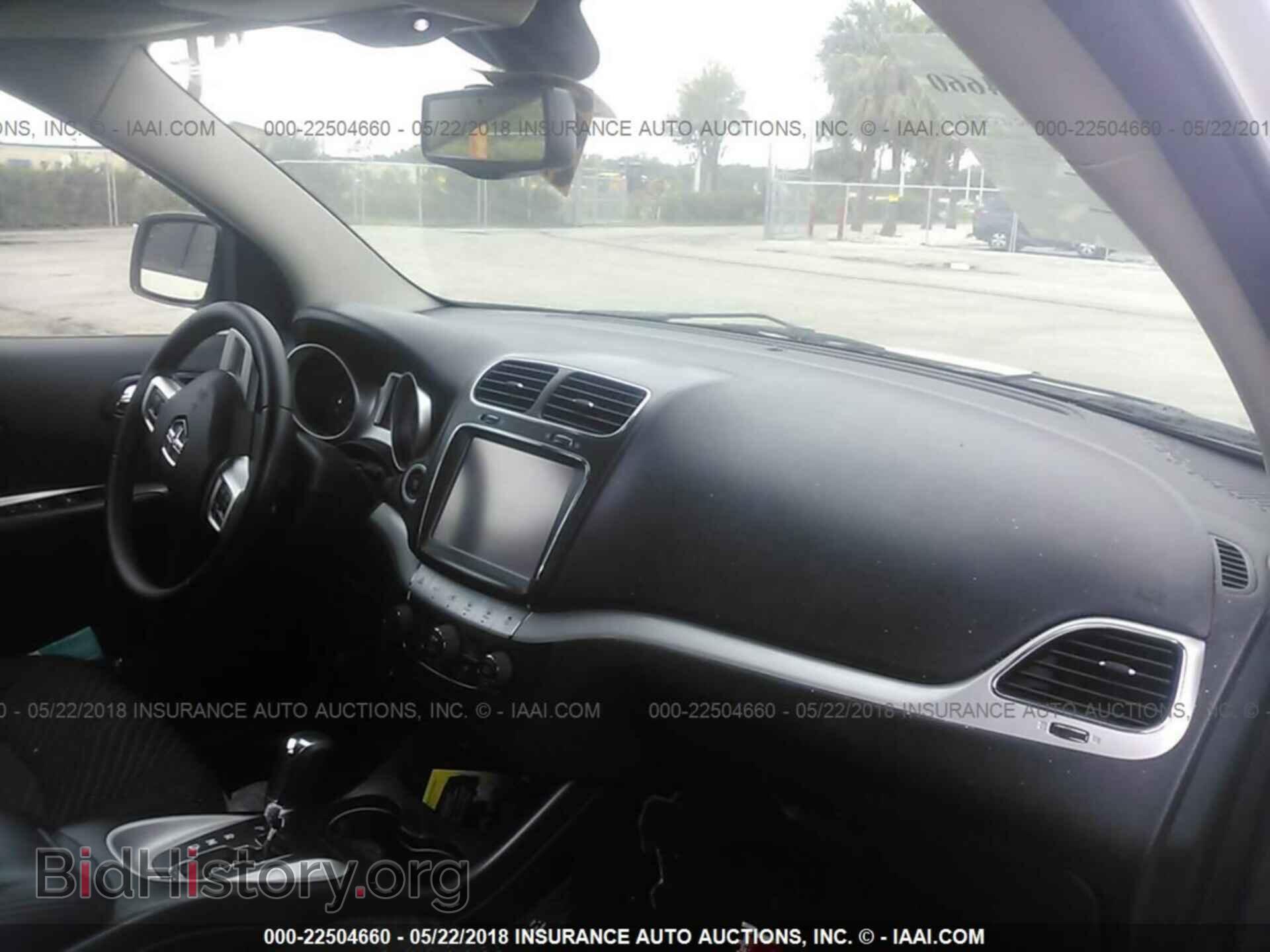 2014 Dodge Journey - VIN: 3C4PDCBG0ET170500 - Фото 5