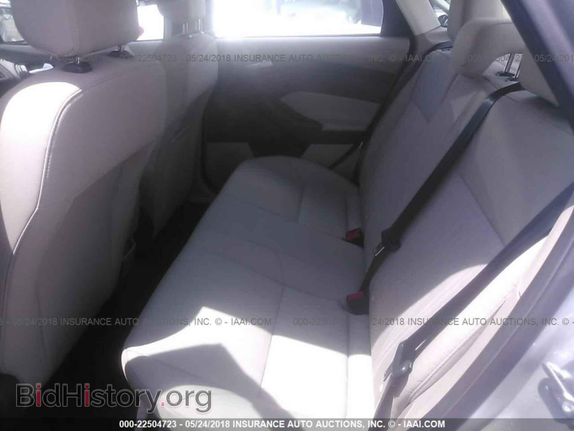 2018 Ford Focus - VIN: 1FADP3F22JL231768 - Фото 8