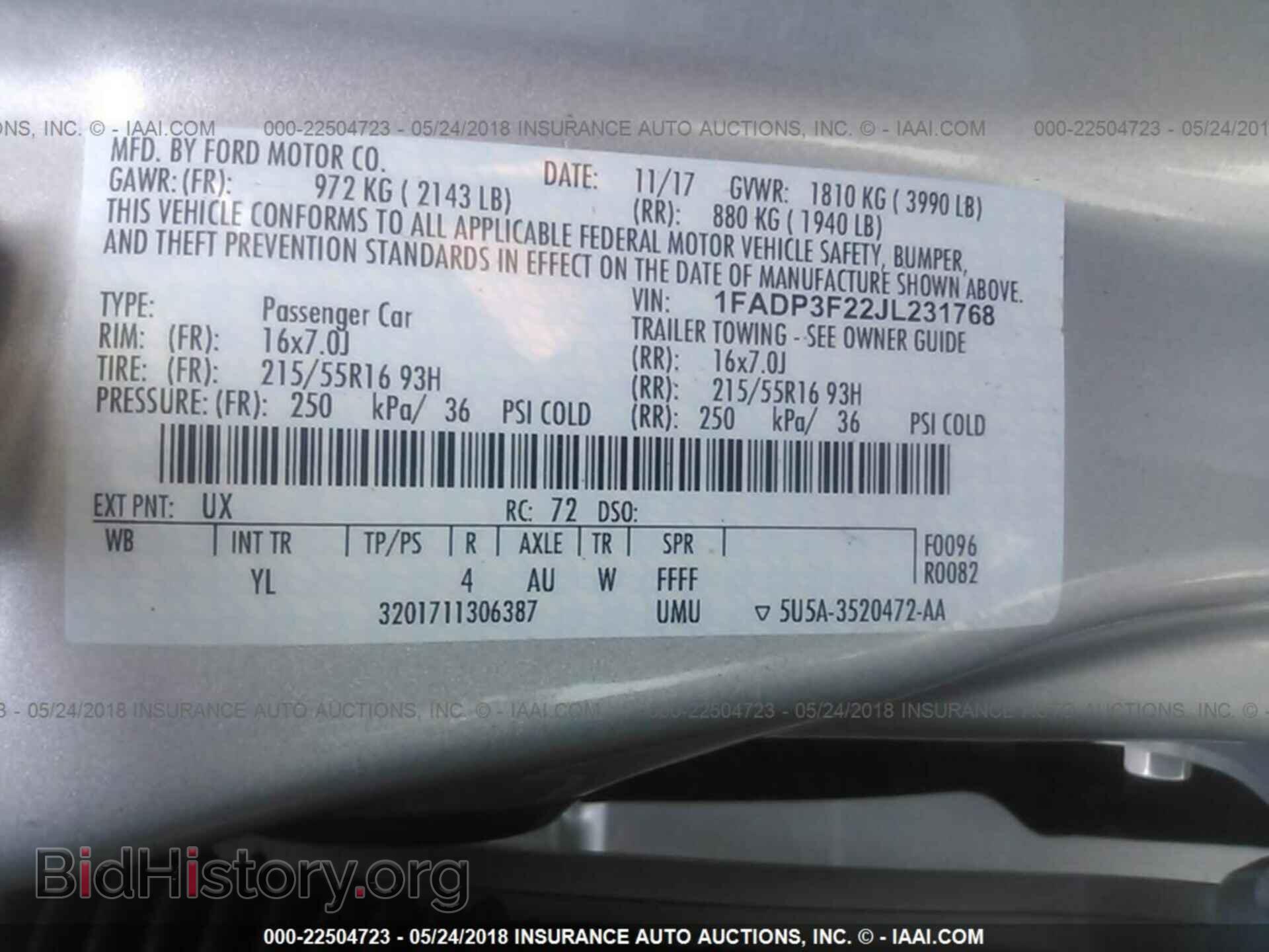 2018 Ford Focus - VIN: 1FADP3F22JL231768 - Фото 9
