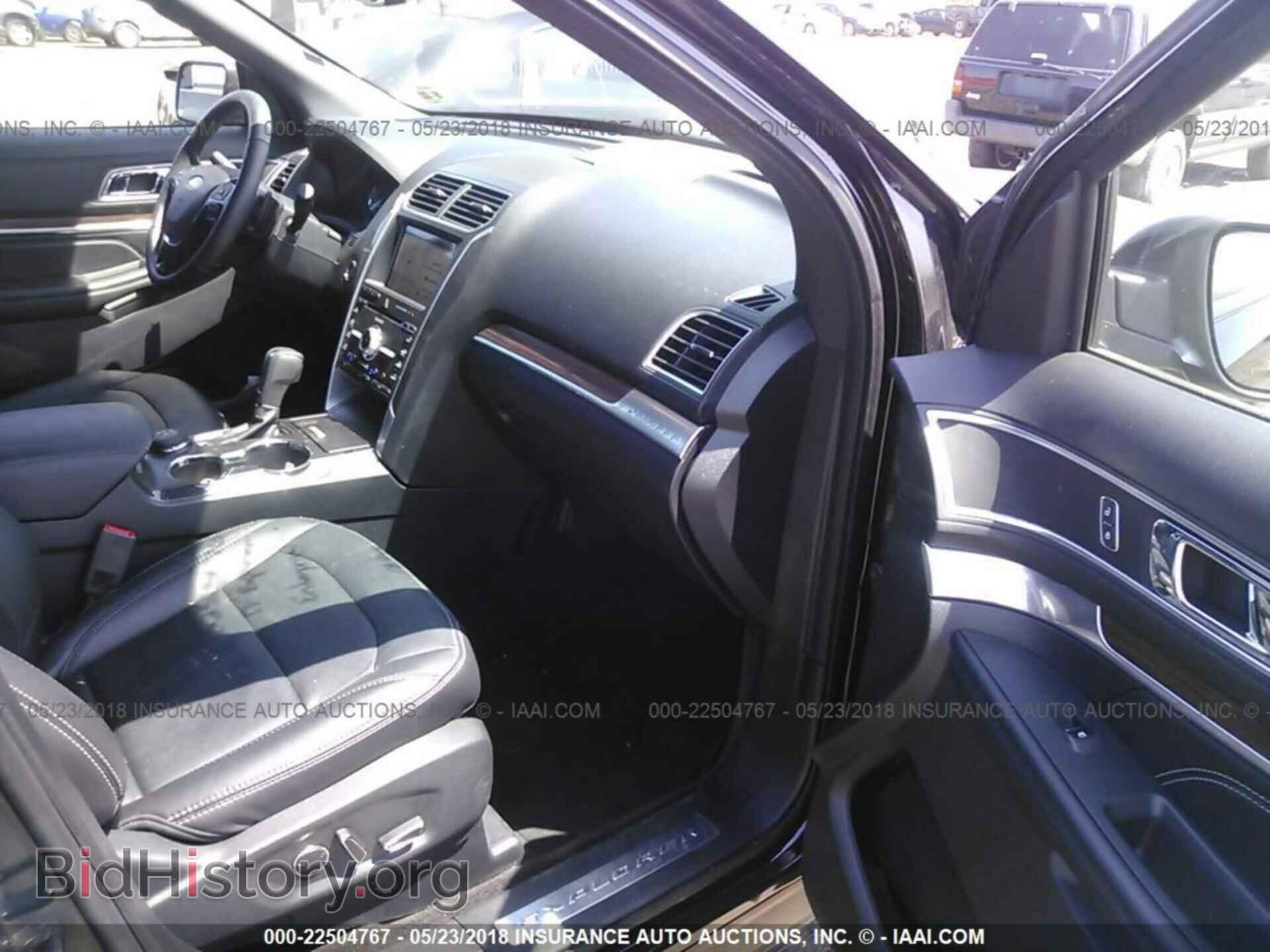 2017 Ford Explorer - VIN: 1FM5K8F8XHGC93903 - Фото 5