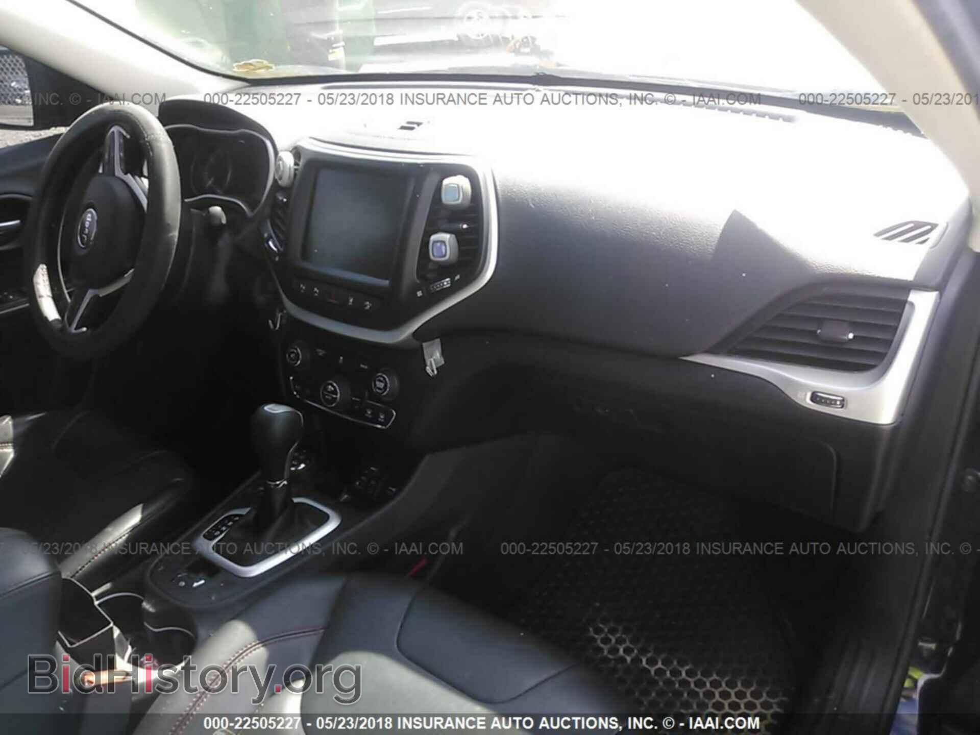 2014 Jeep Cherokee - VIN: 1C4PJMBB1EW161124 - Фото 5