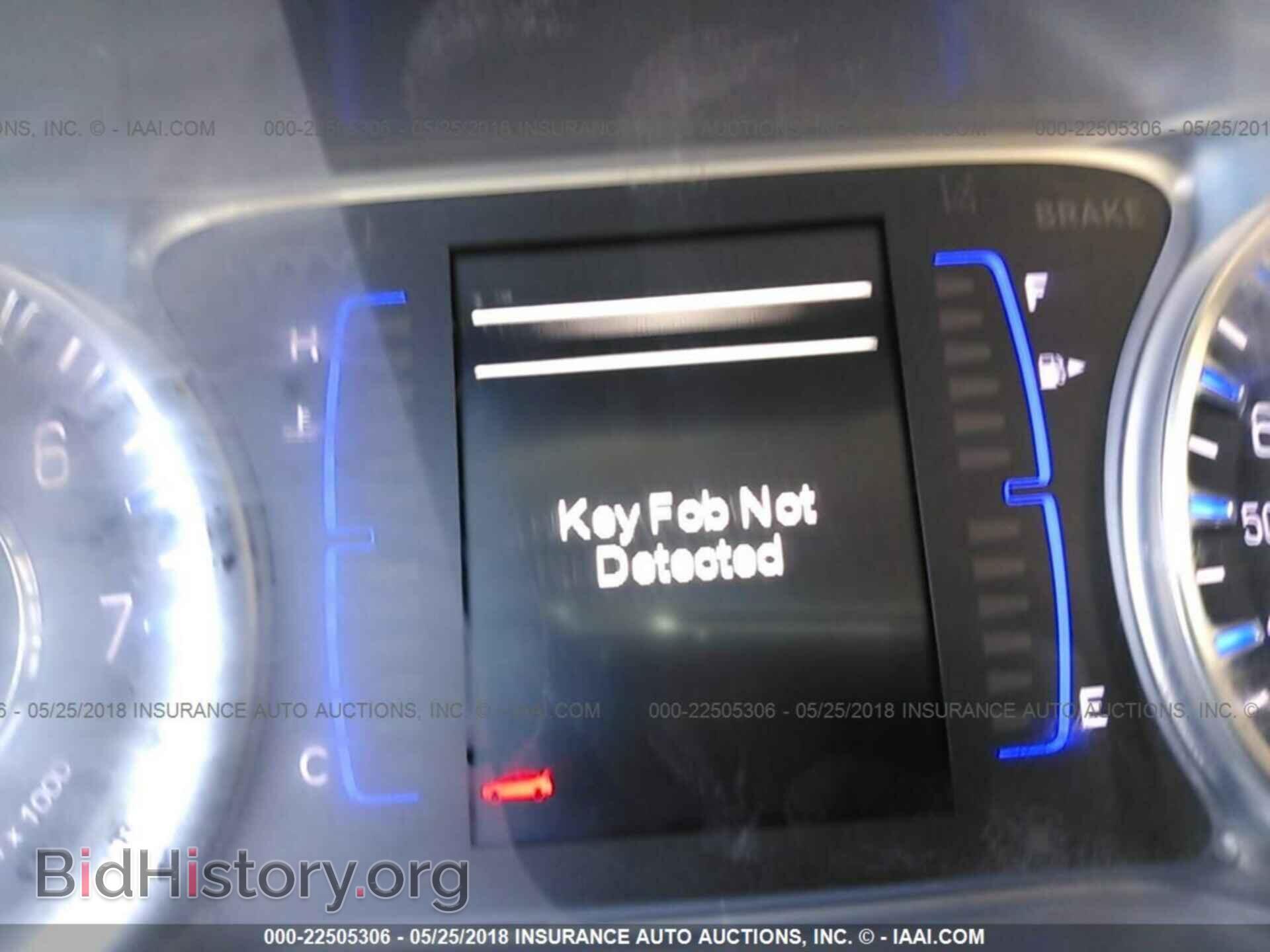 2015 Chrysler 200 - VIN: 1C3CCCAB9FN693057 - Photo 7