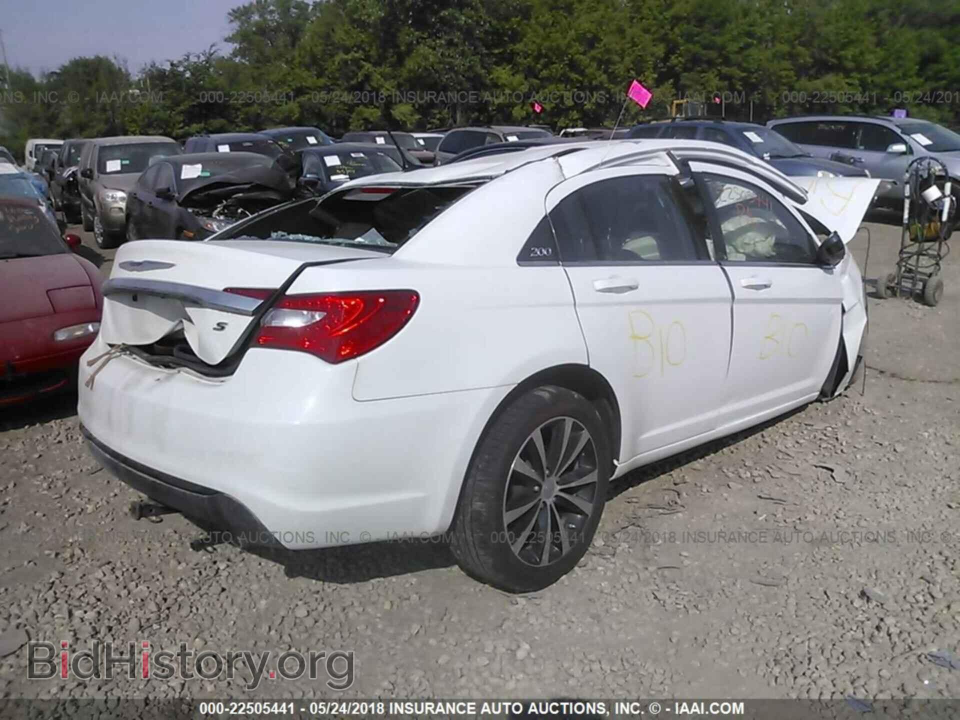 2012 Chrysler 200 - VIN: 1C3CCBHG9CN227409 - Фото 4