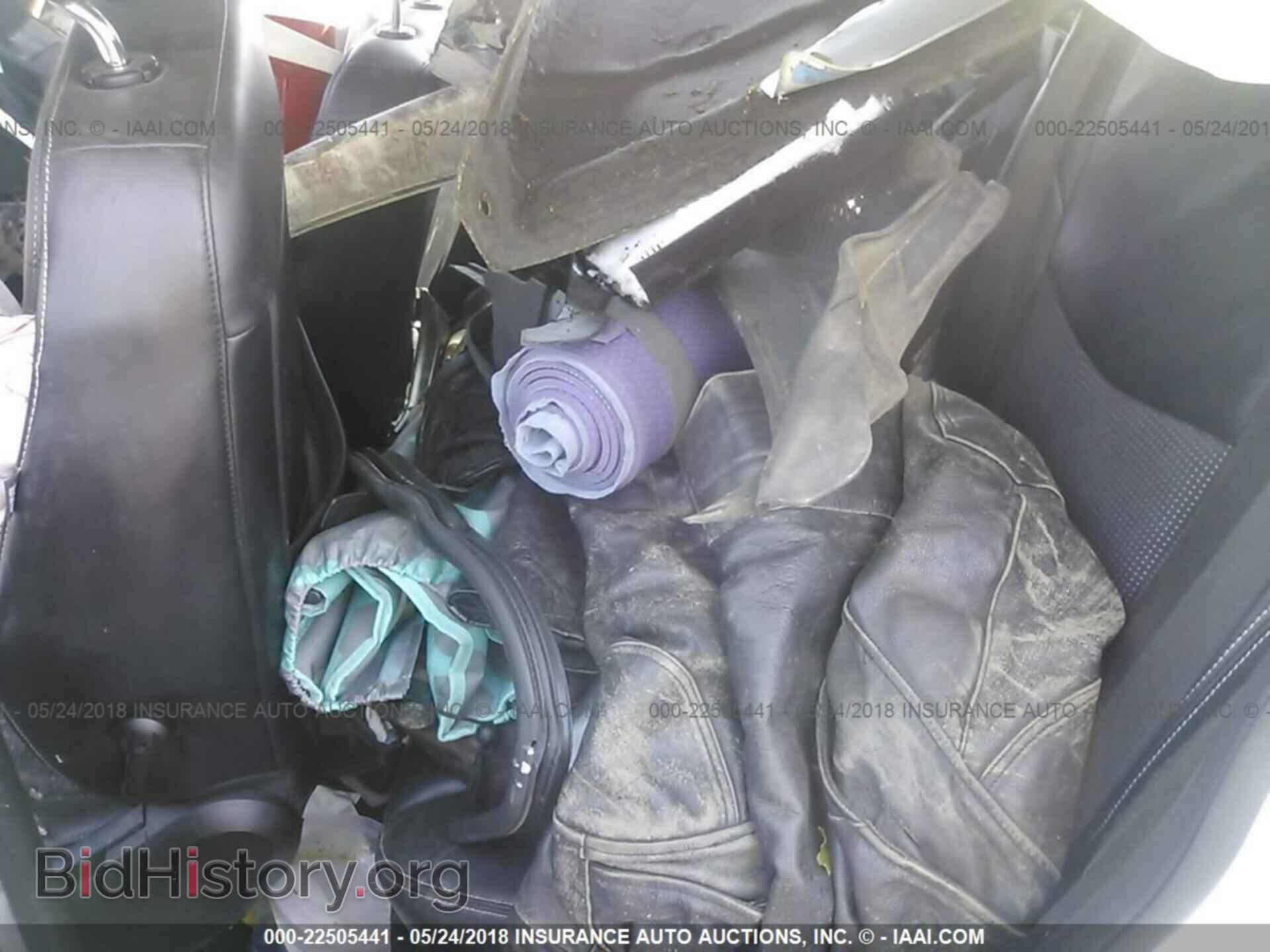 2012 Chrysler 200 - VIN: 1C3CCBHG9CN227409 - Фото 8