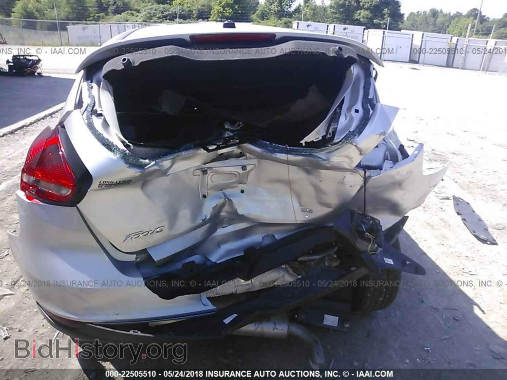 2017 Ford Focus - VIN: 1FADP3K26HL331193 - Photo 6