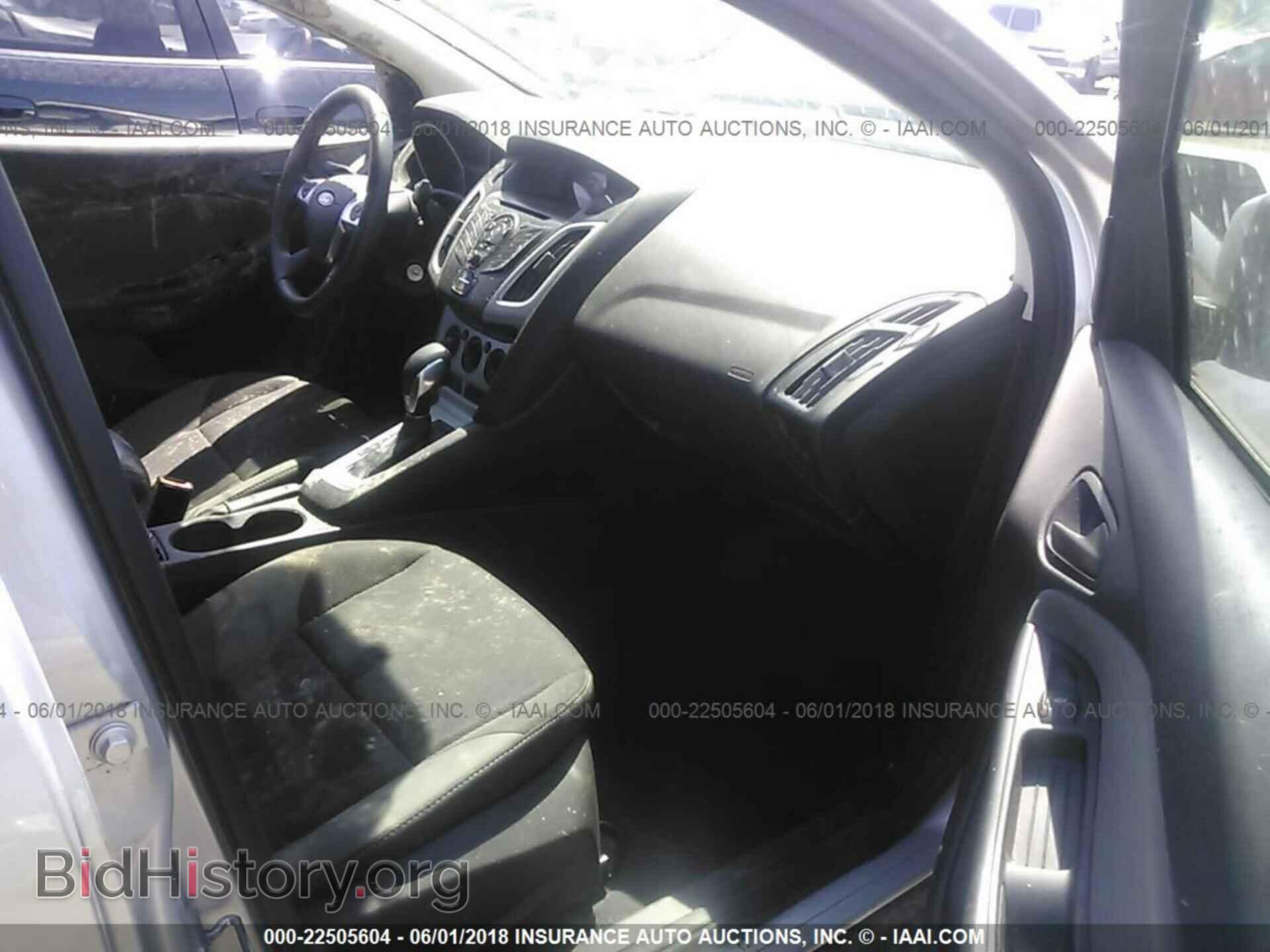 2012 Ford Focus - VIN: 1FAHP3F23CL379464 - Photo 5