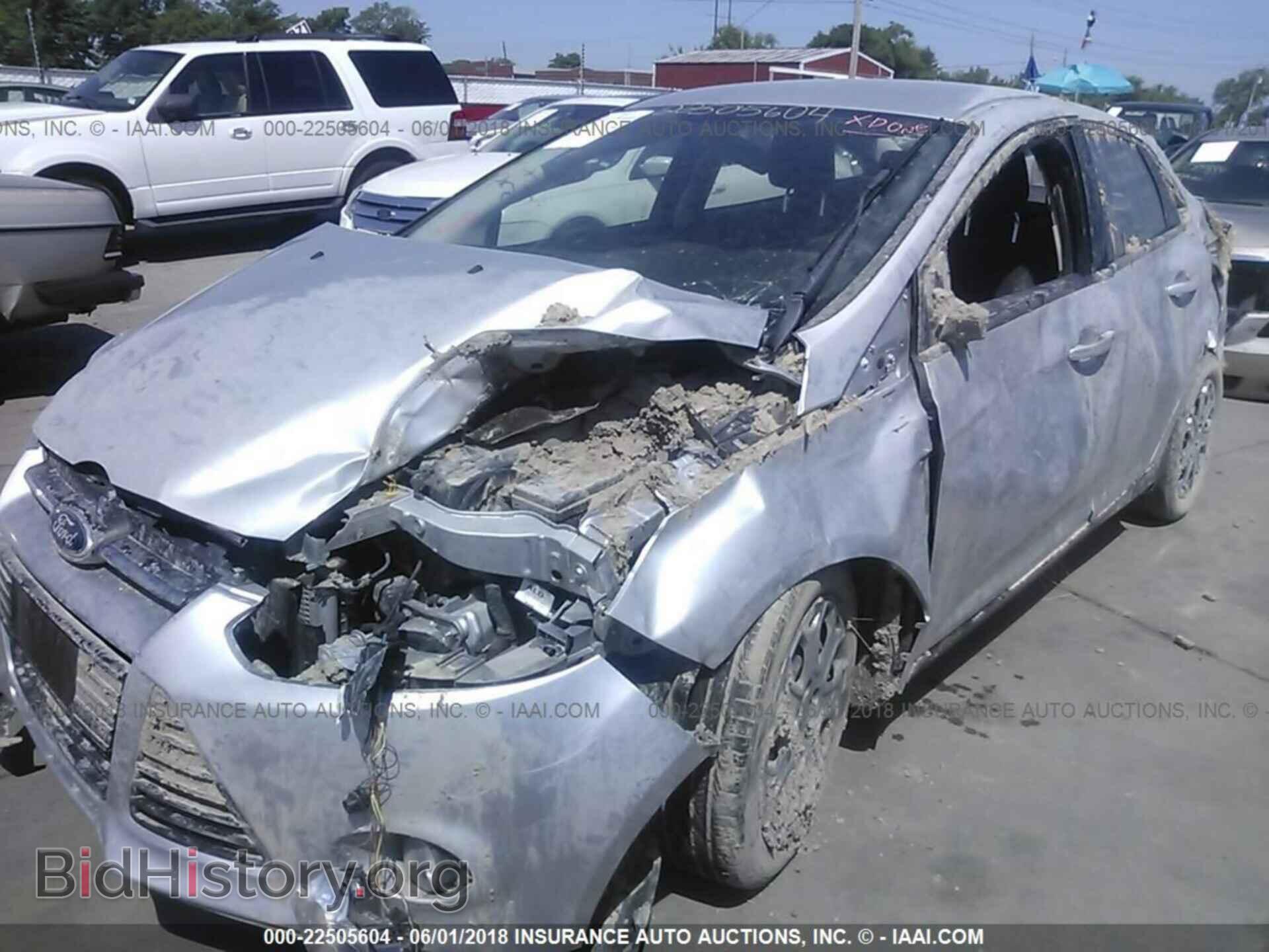 2012 Ford Focus - VIN: 1FAHP3F23CL379464 - Photo 6