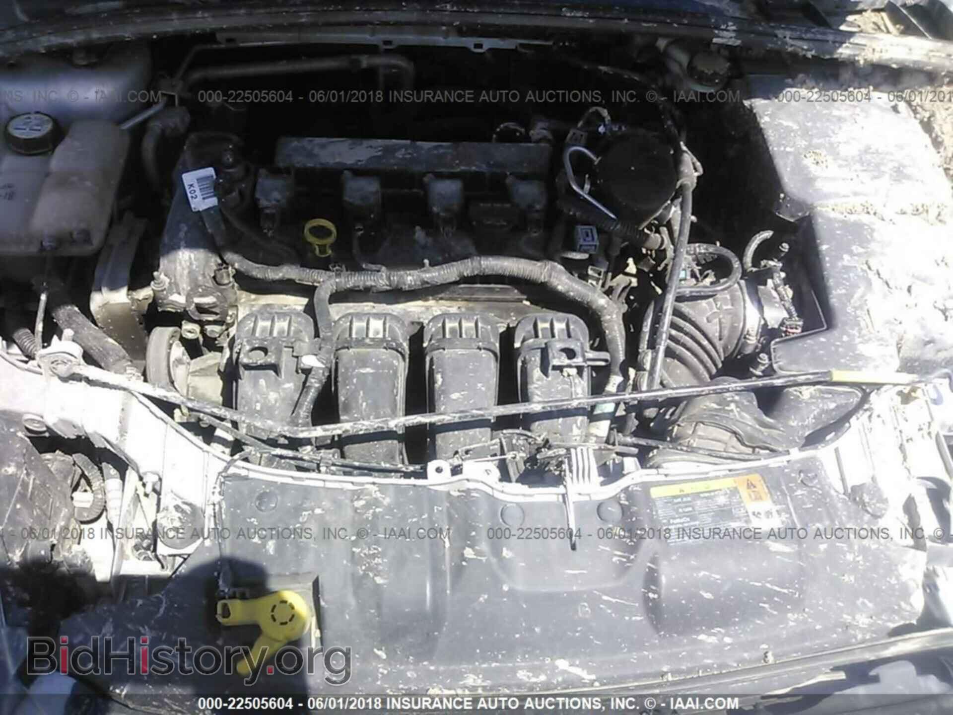 2012 Ford Focus - VIN: 1FAHP3F23CL379464 - Photo 10