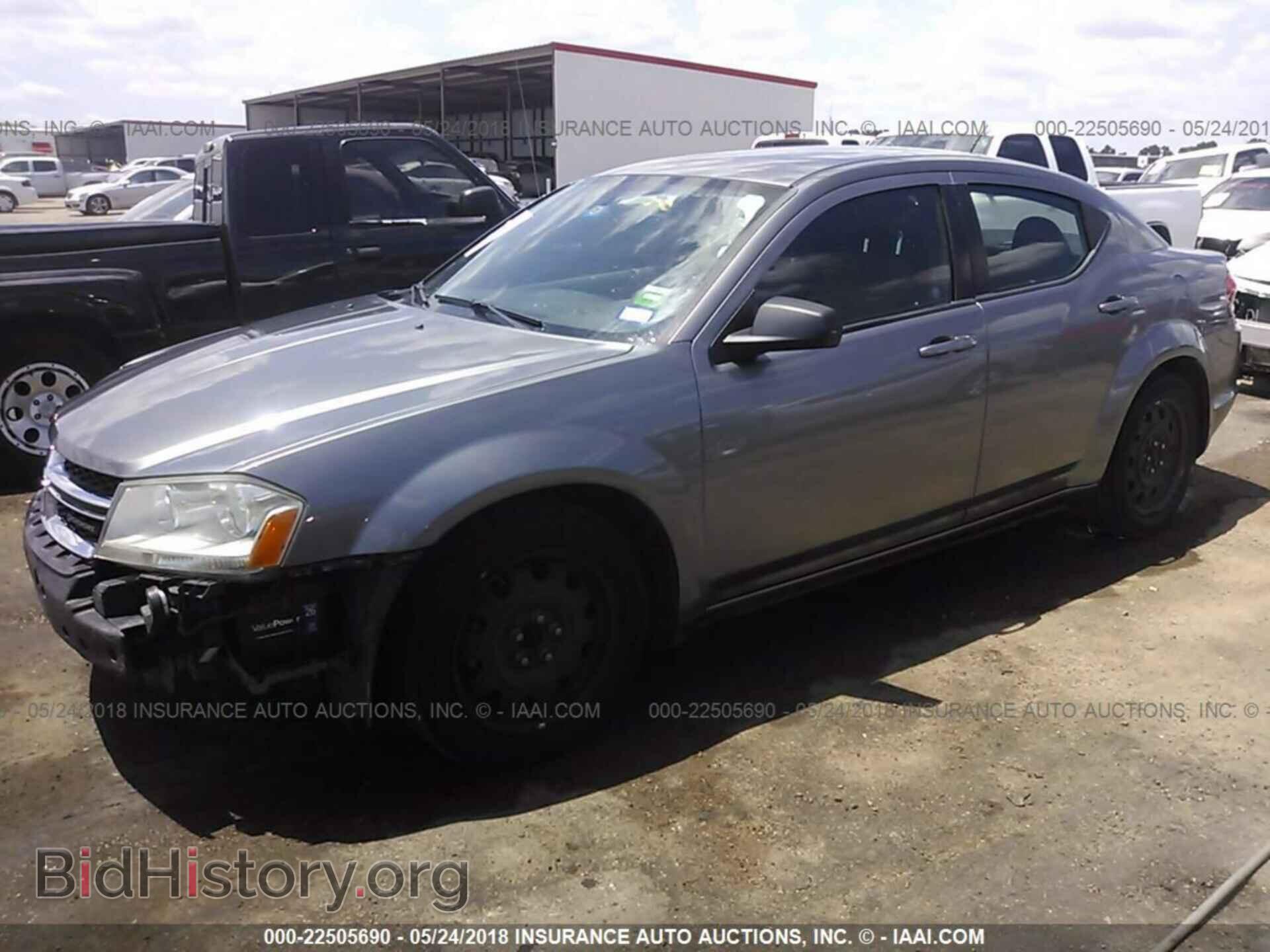 2013 Dodge Avenger - VIN: 1C3CDZABXDN599007 - Photo 2