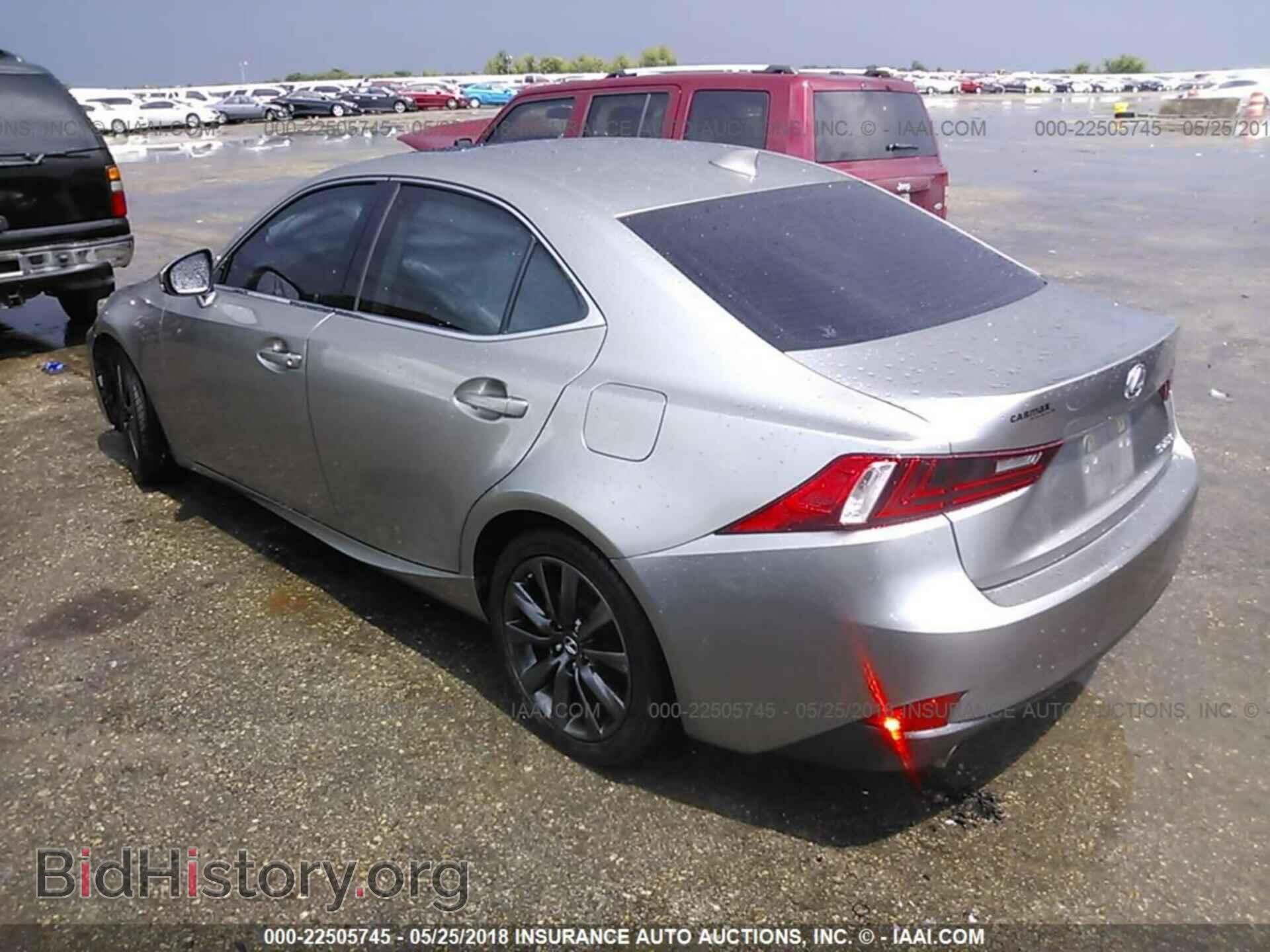 2014 Lexus Is - VIN: JTHBF1D29E5009071 - Photo 3