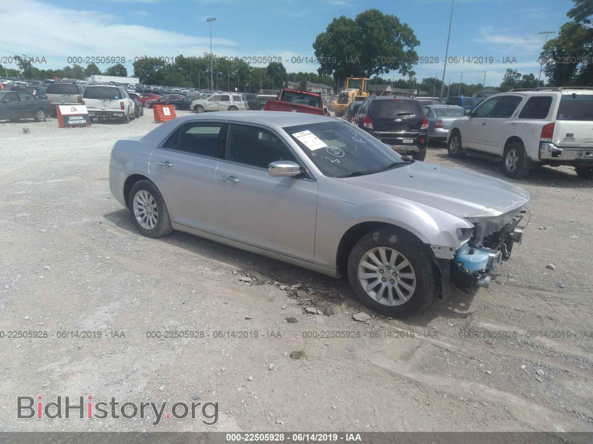 Photo 2C3CCAAG1CH175545 - CHRYSLER 300 2012