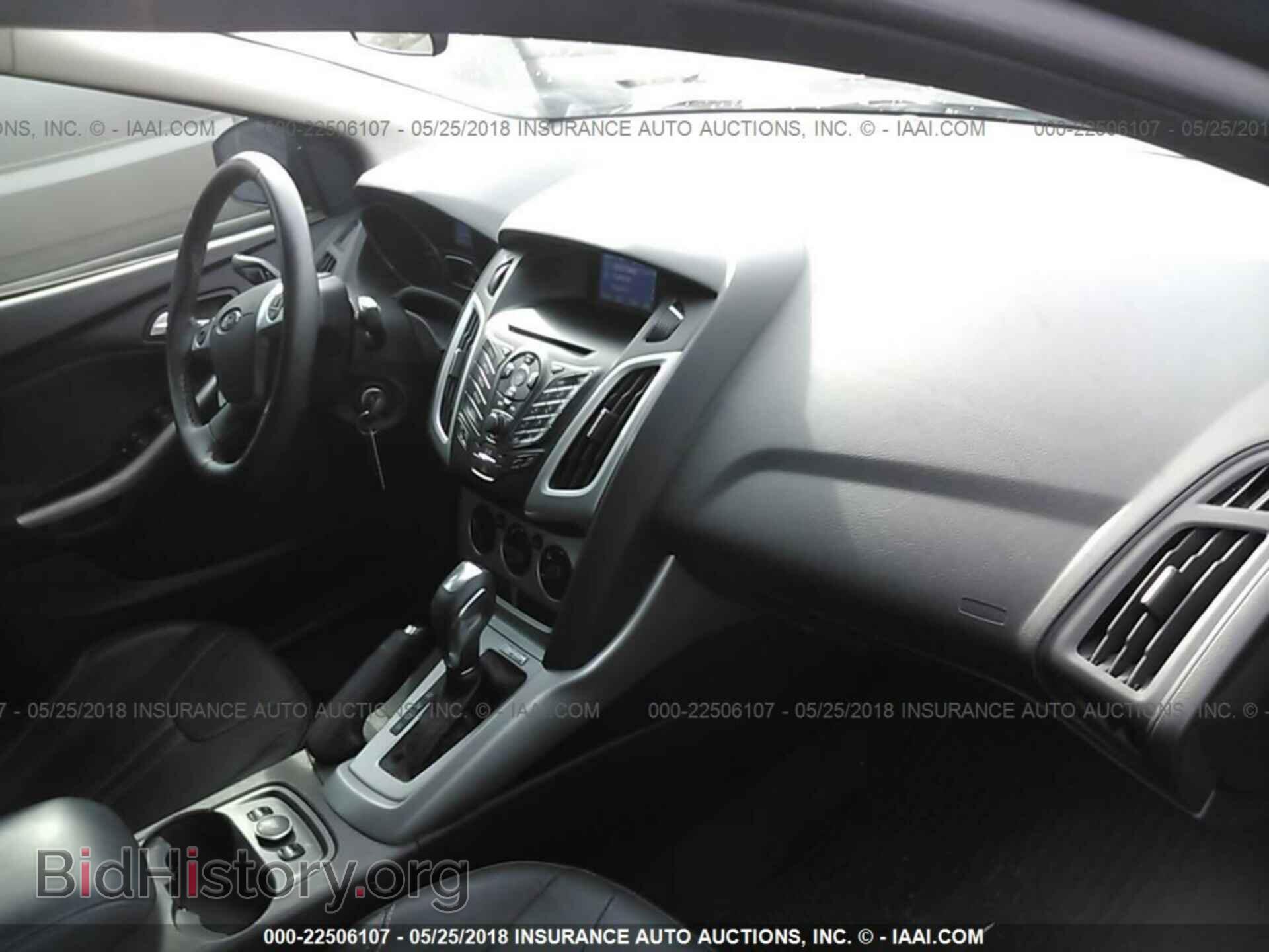 2014 Ford Focus - VIN: 1FADP3F21EL236790 - Фото 5
