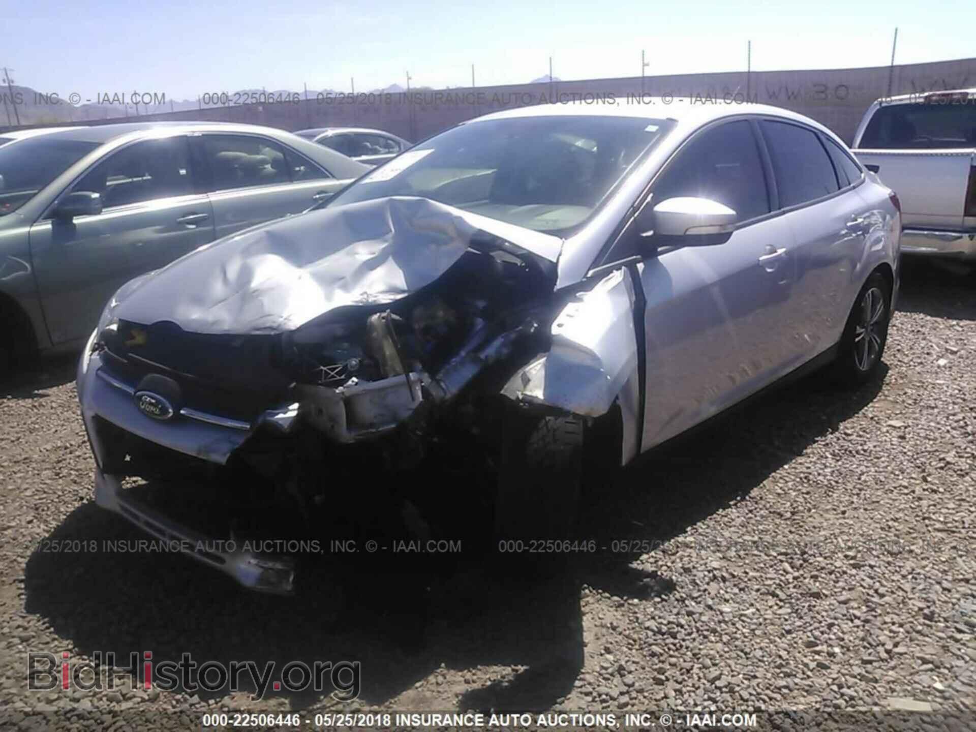 2014 Ford Focus - VIN: 1FADP3F28EL399548 - Photo 2