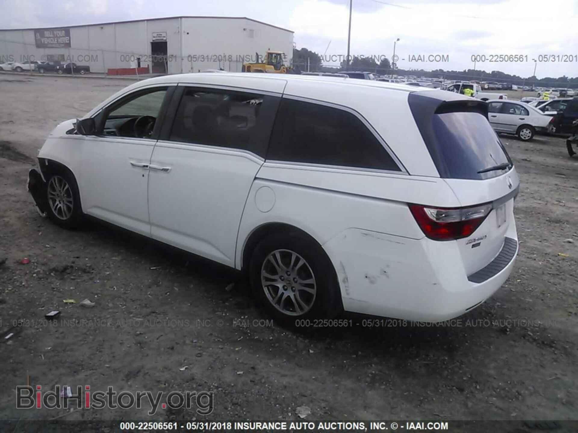 2012 Honda Odyssey - VIN: 5FNRL5H62CB043247 - Фото 3