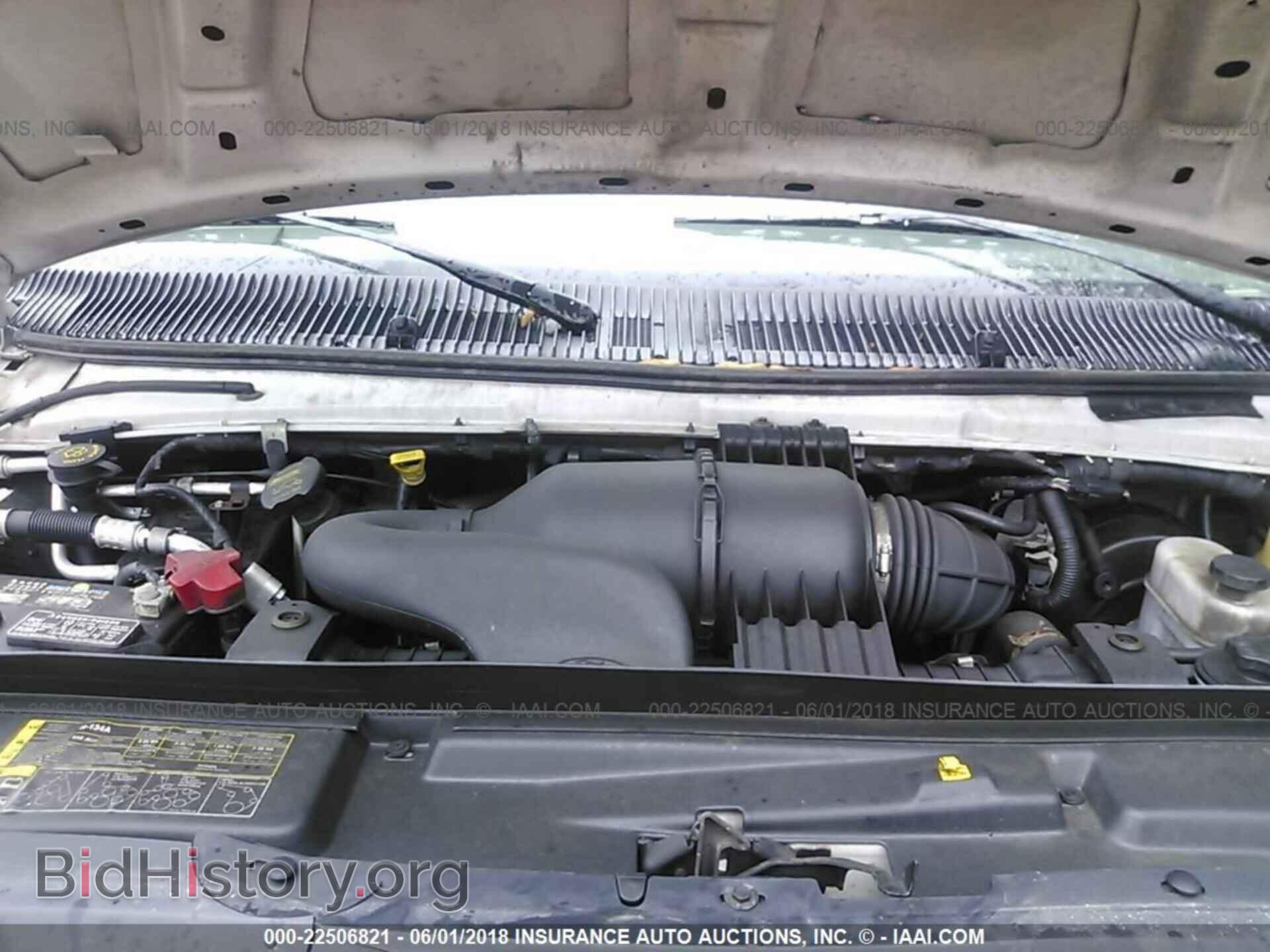 2014 Ford Econoline - VIN: 1FTNE1EW2EDA16016 - Photo 10