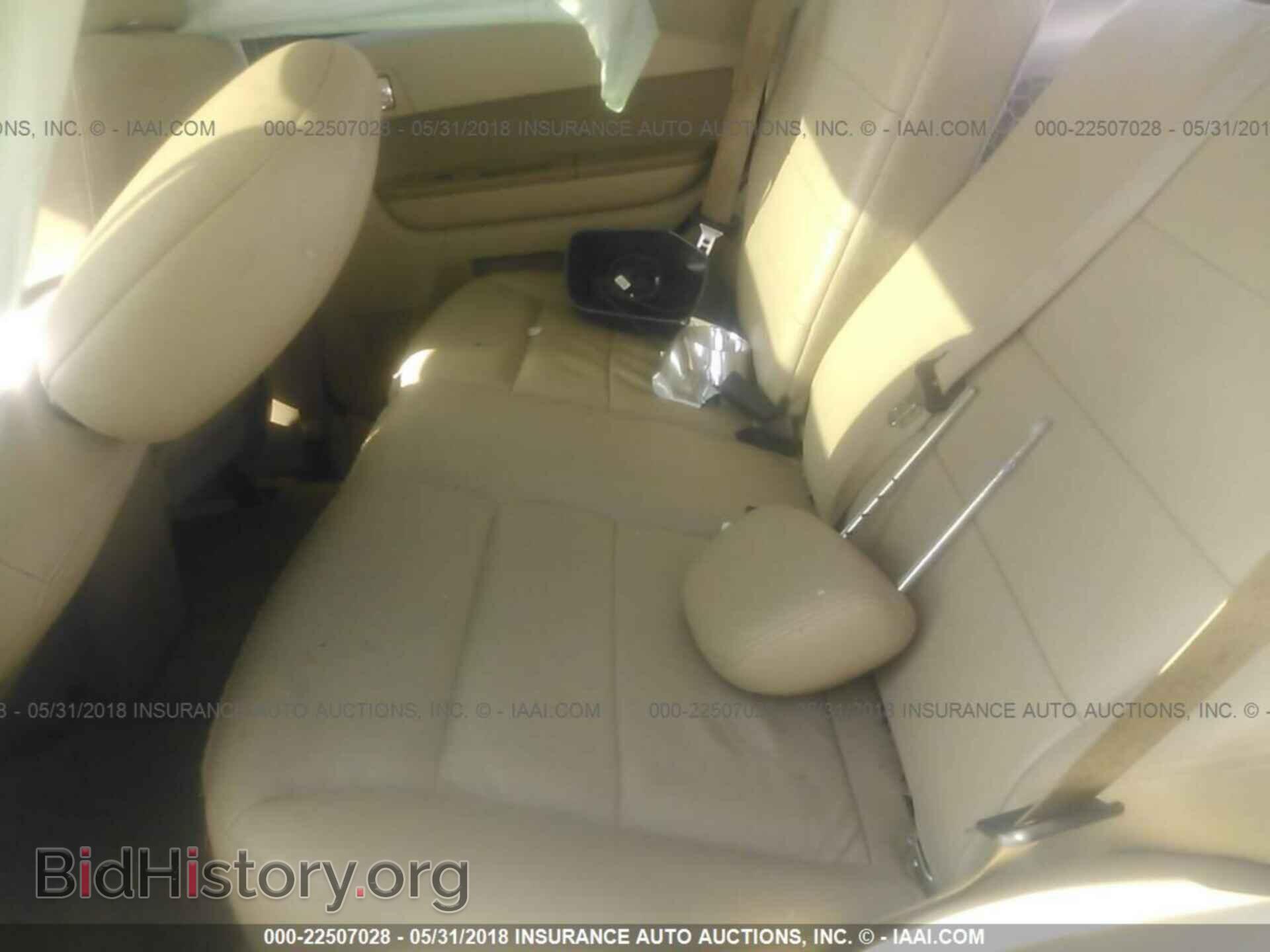 2012 Ford Escape - VIN: 1FMCU0EG3CKB00511 - Photo 8
