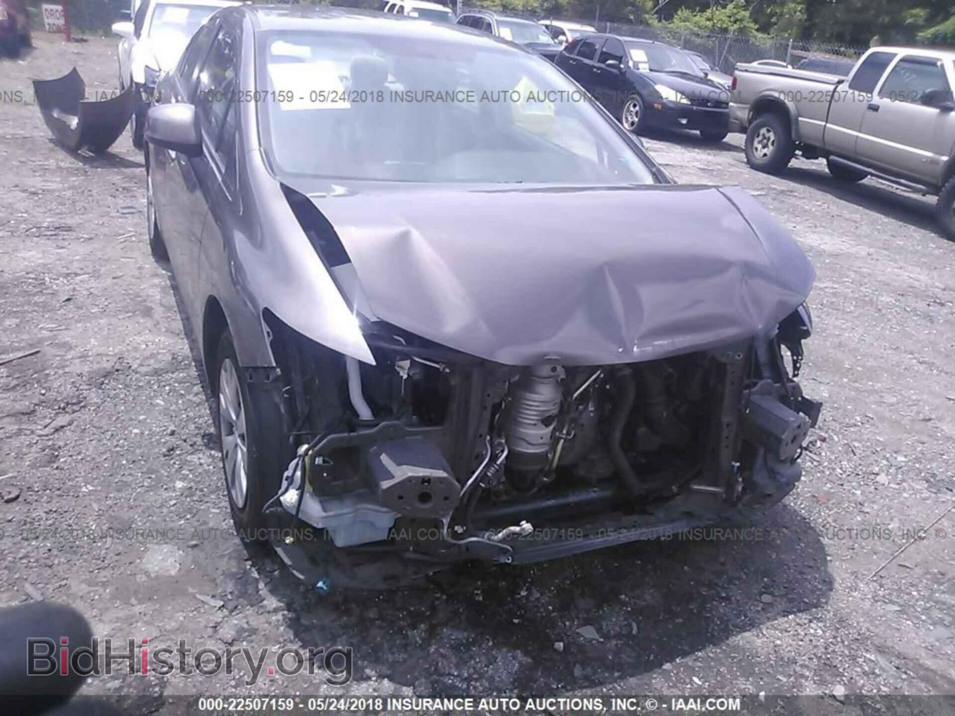 2012 Honda Civic - VIN: 2HGFB2F51CH552319 - Photo 6