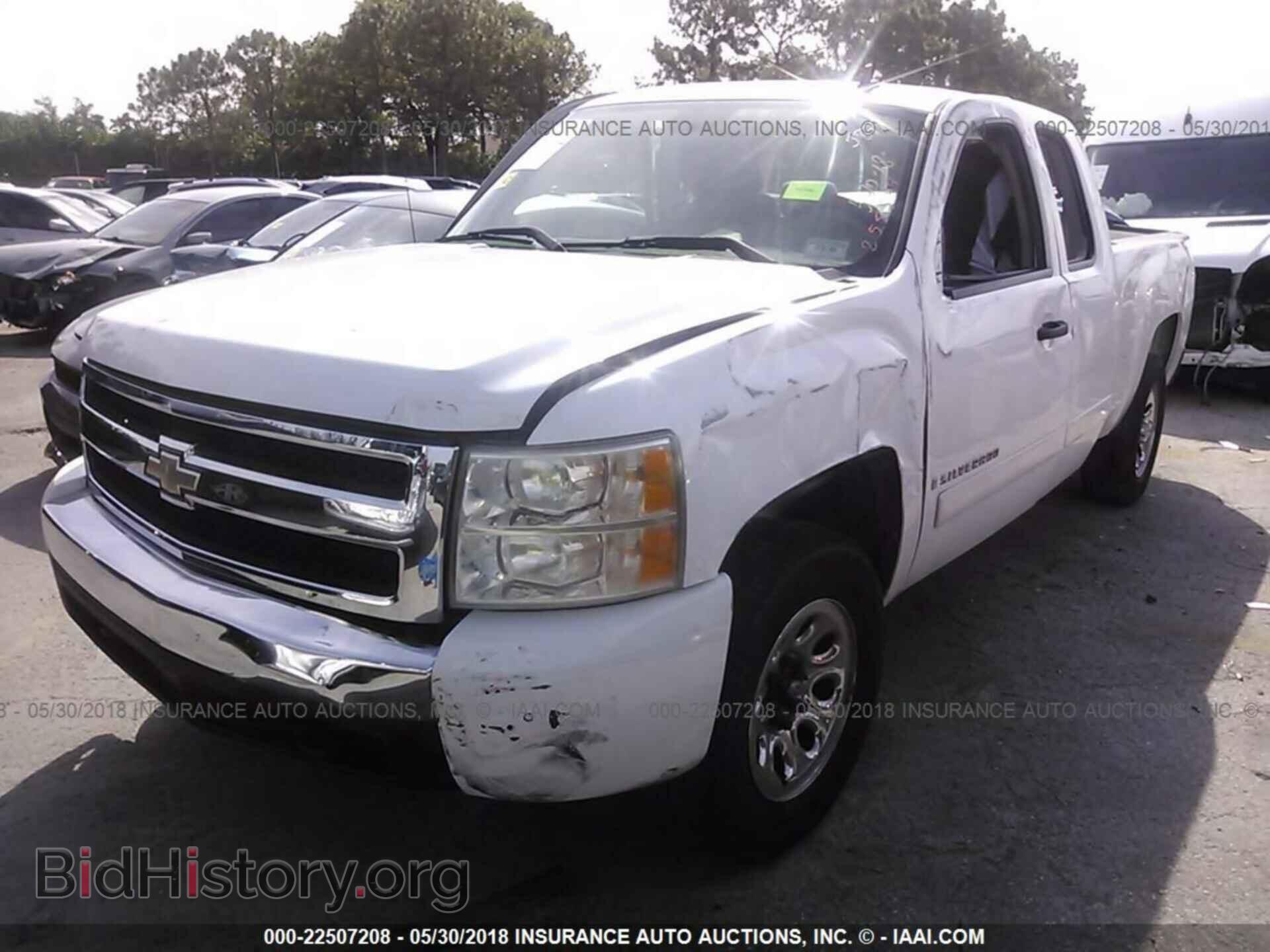 2008 CHEVROLET SILVERADO - VIN: 2GCEC19C181255899 - Photo 2