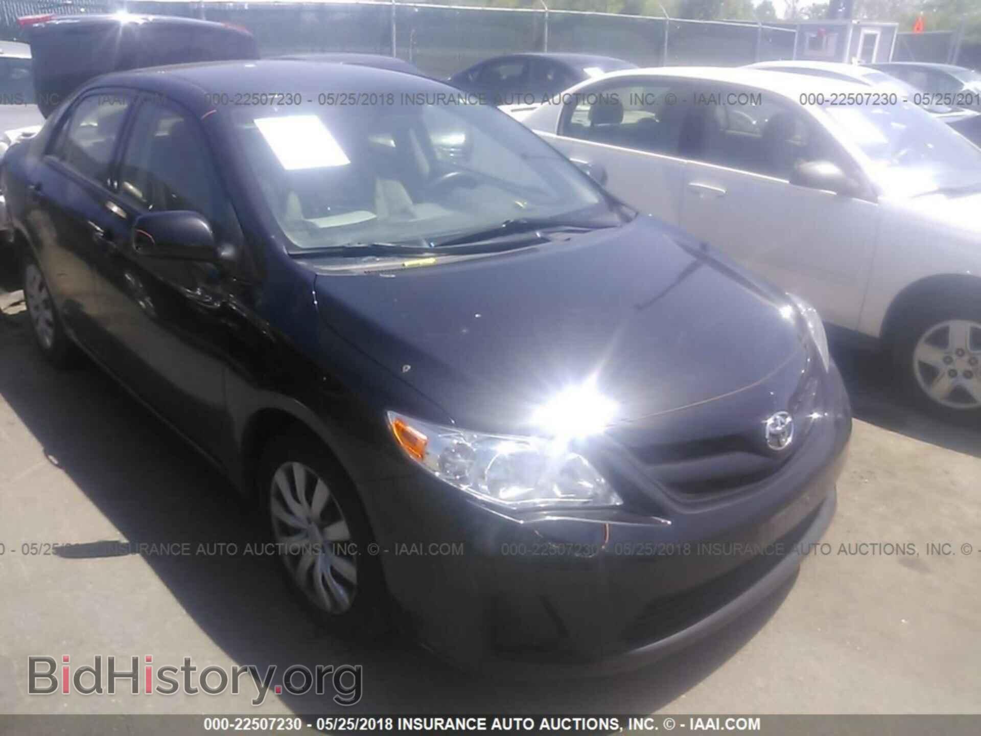 Фотография JTDBU4EE0C9180041 - Toyota Corolla 2012