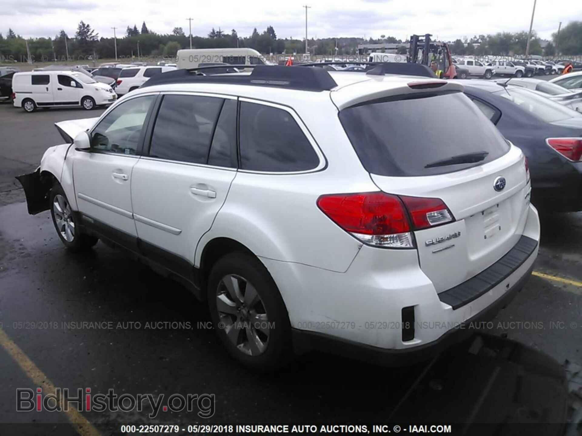 2012 Subaru Outback - VIN: 4S4BRBKC0C3293902 - Фото 3