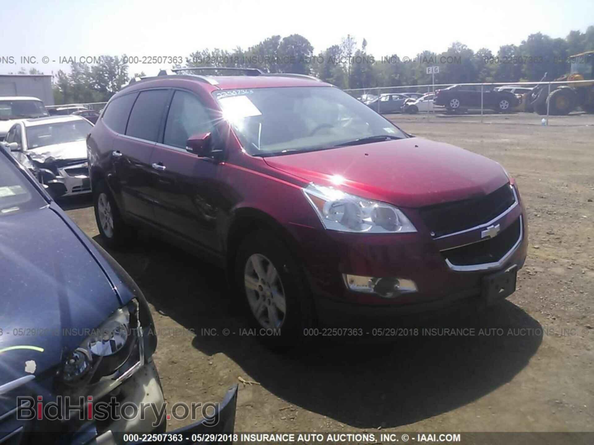 Фотография 1GNKRGED9CJ159107 - Chevrolet Traverse 2012