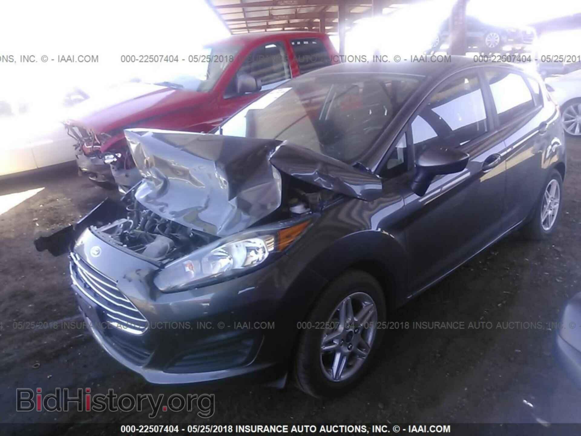 2018 Ford Fiesta - VIN: 3FADP4EJ9JM120356 - Фото 2