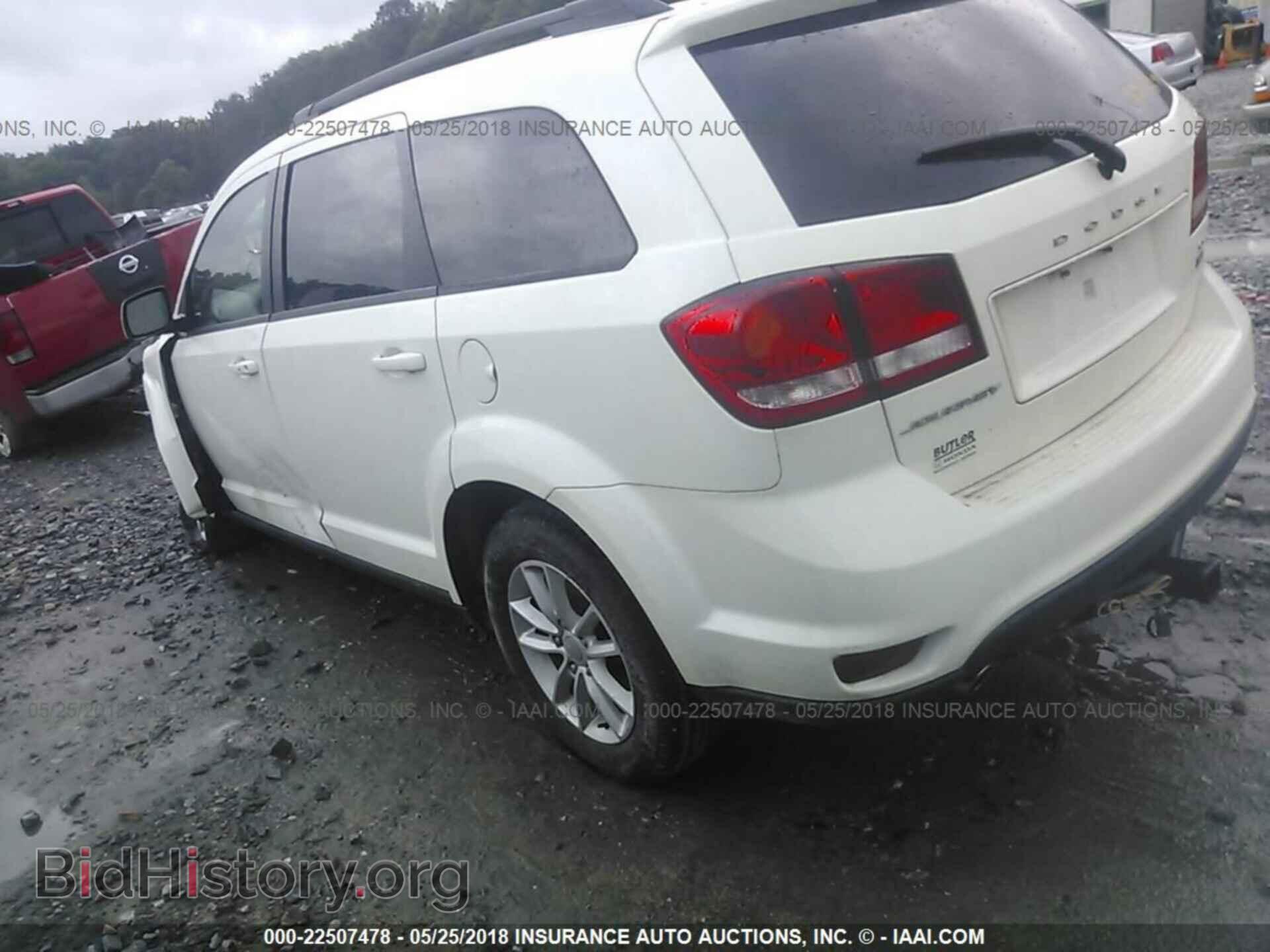 2016 Dodge Journey - VIN: 3C4PDCBG9GT100593 - Фото 3