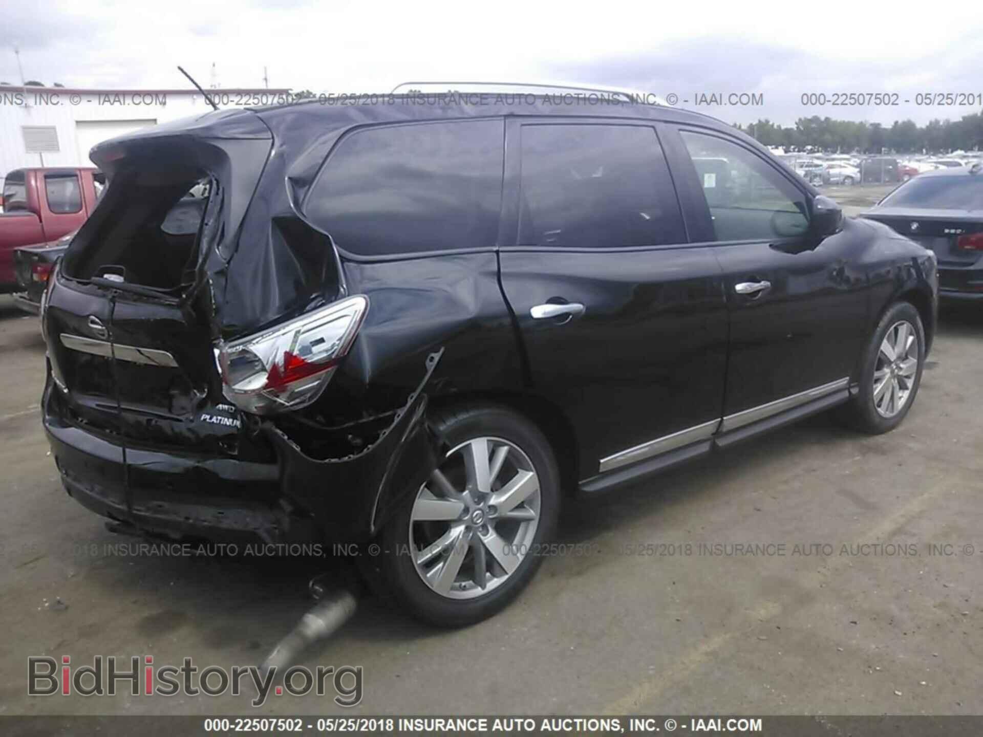 2014 Nissan Pathfinder - VIN: 5N1AR2MM2EC623849 - Фото 4