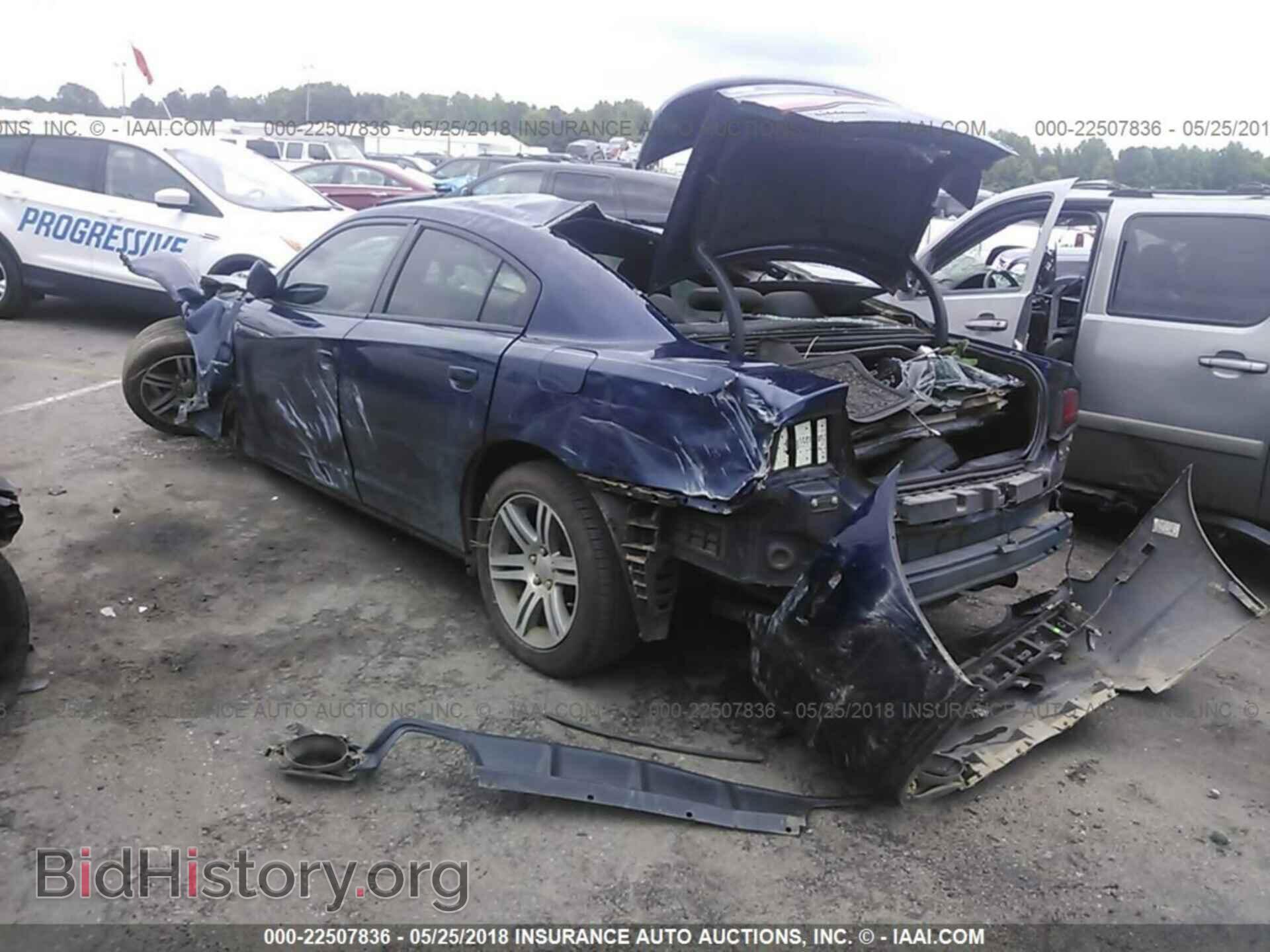 2013 Dodge Charger - VIN: 2C3CDXCT8DH711063 - Photo 3