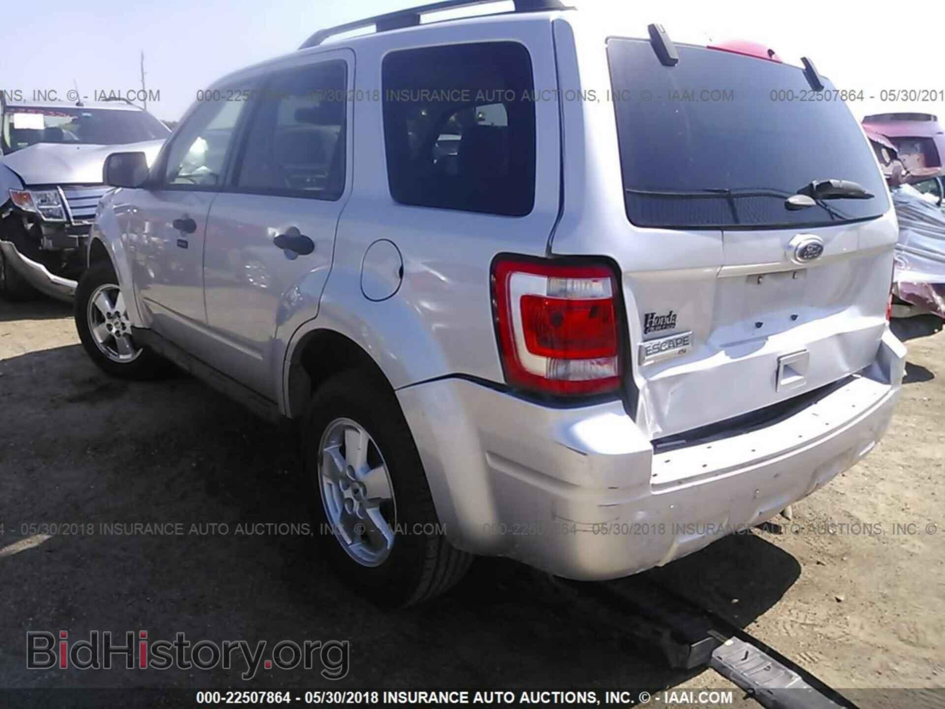 2012 Ford Escape - VIN: 1FMCU0D7XCKB35192 - Photo 3