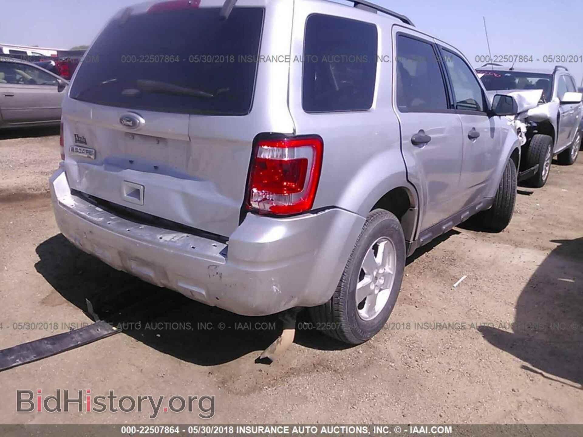 2012 Ford Escape - VIN: 1FMCU0D7XCKB35192 - Photo 4