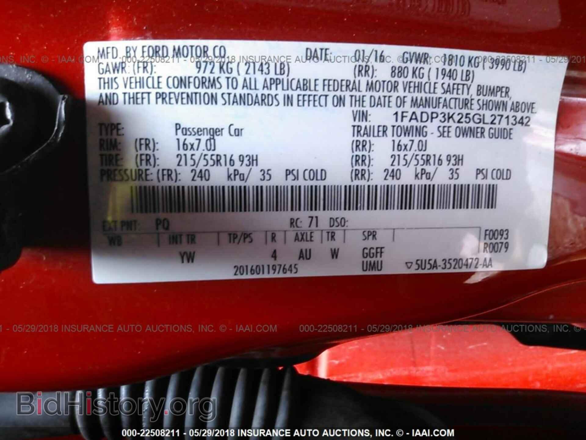 2016 Ford Focus - VIN: 1FADP3K25GL271342 - Photo 9