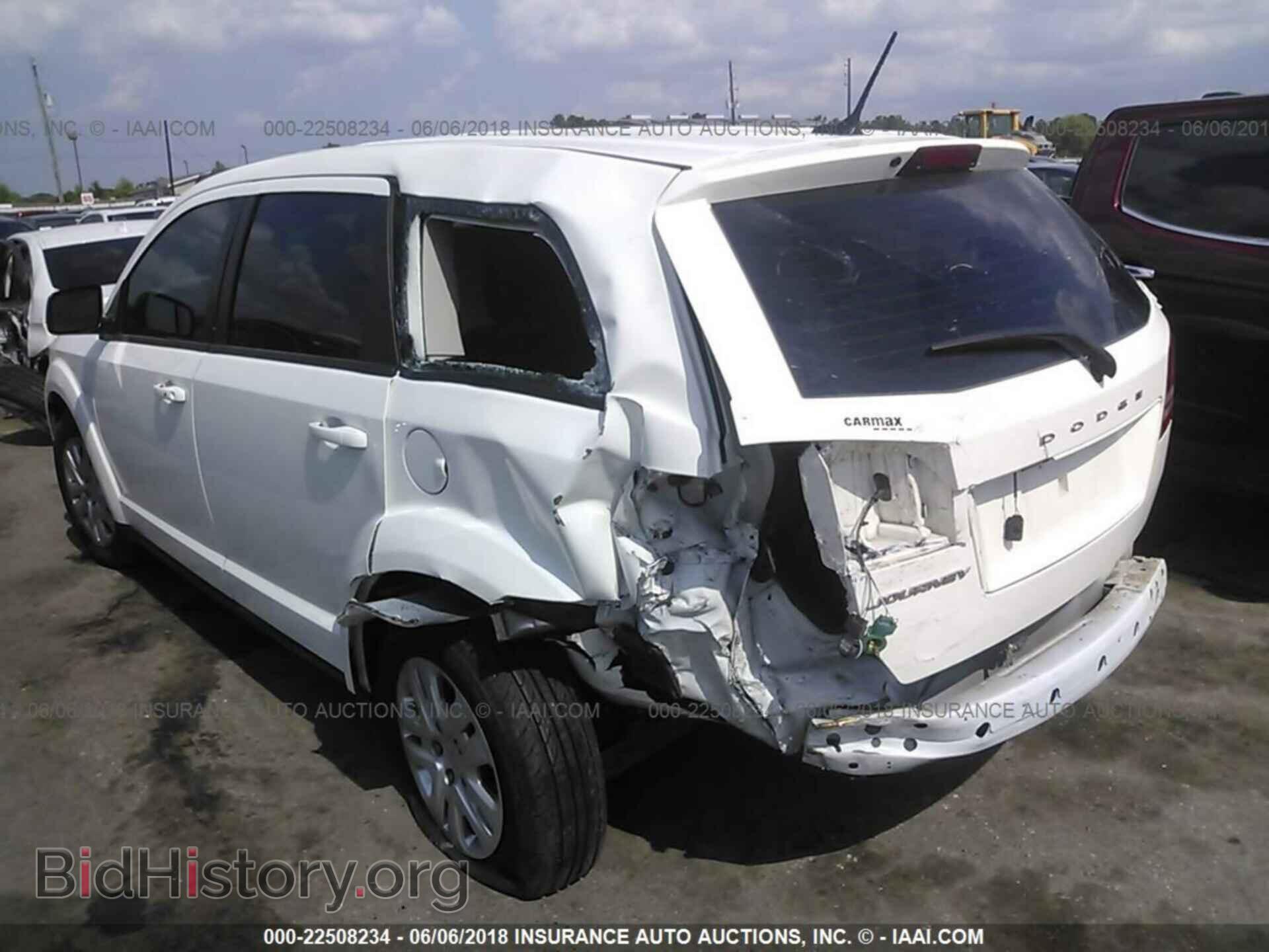 2015 Dodge Journey - VIN: 3C4PDCAB0FT679784 - Photo 3