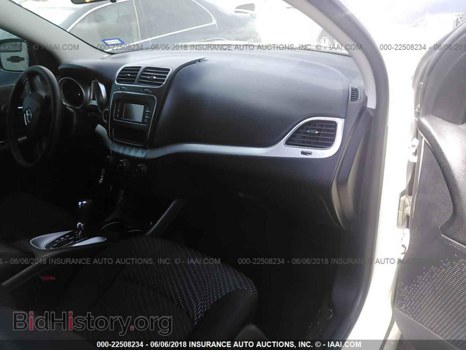 2015 Dodge Journey - VIN: 3C4PDCAB0FT679784 - Photo 5