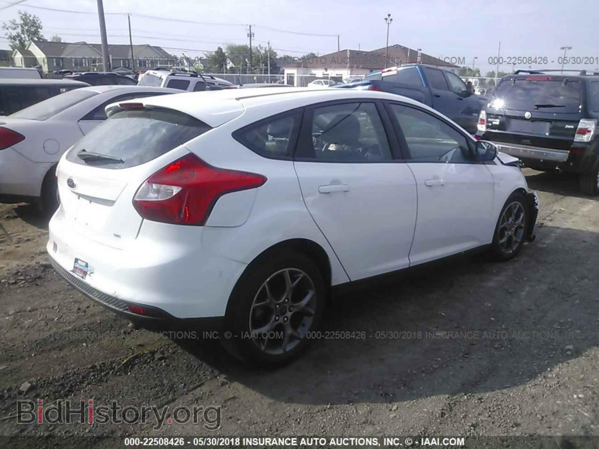 2014 Ford Focus - VIN: 1FADP3K24EL314338 - Photo 4