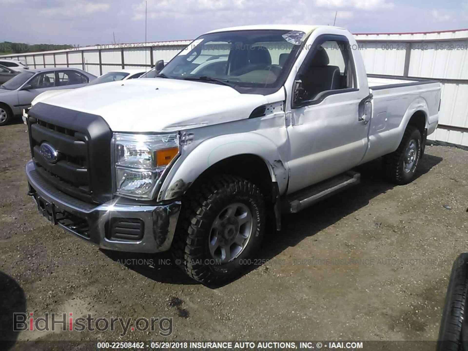 2014 Ford F250 - VIN: 1FTBF2B61EEB01756 - Фото 2