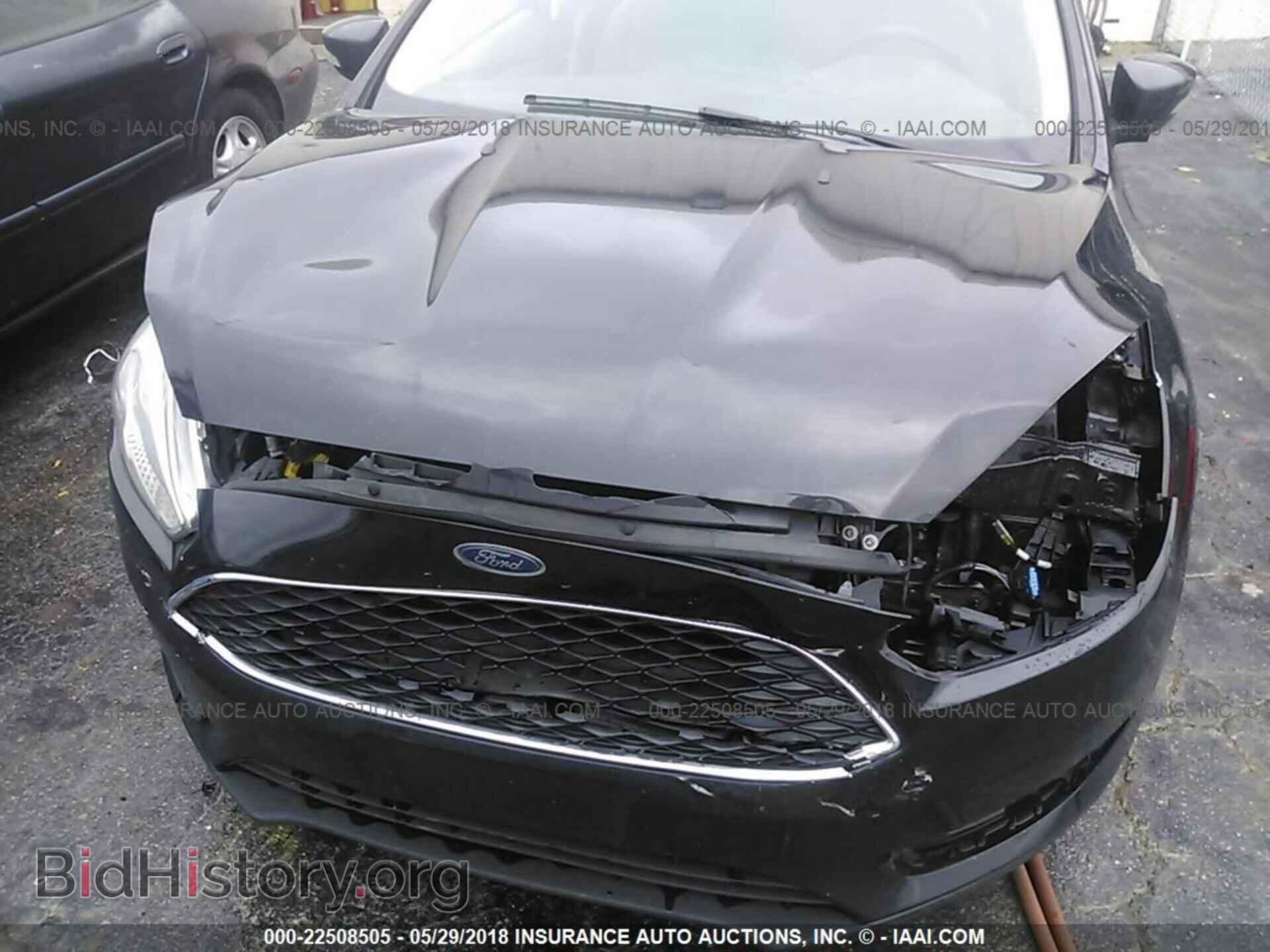 2015 Ford Focus - VIN: 1FADP3F23FL328923 - Photo 6