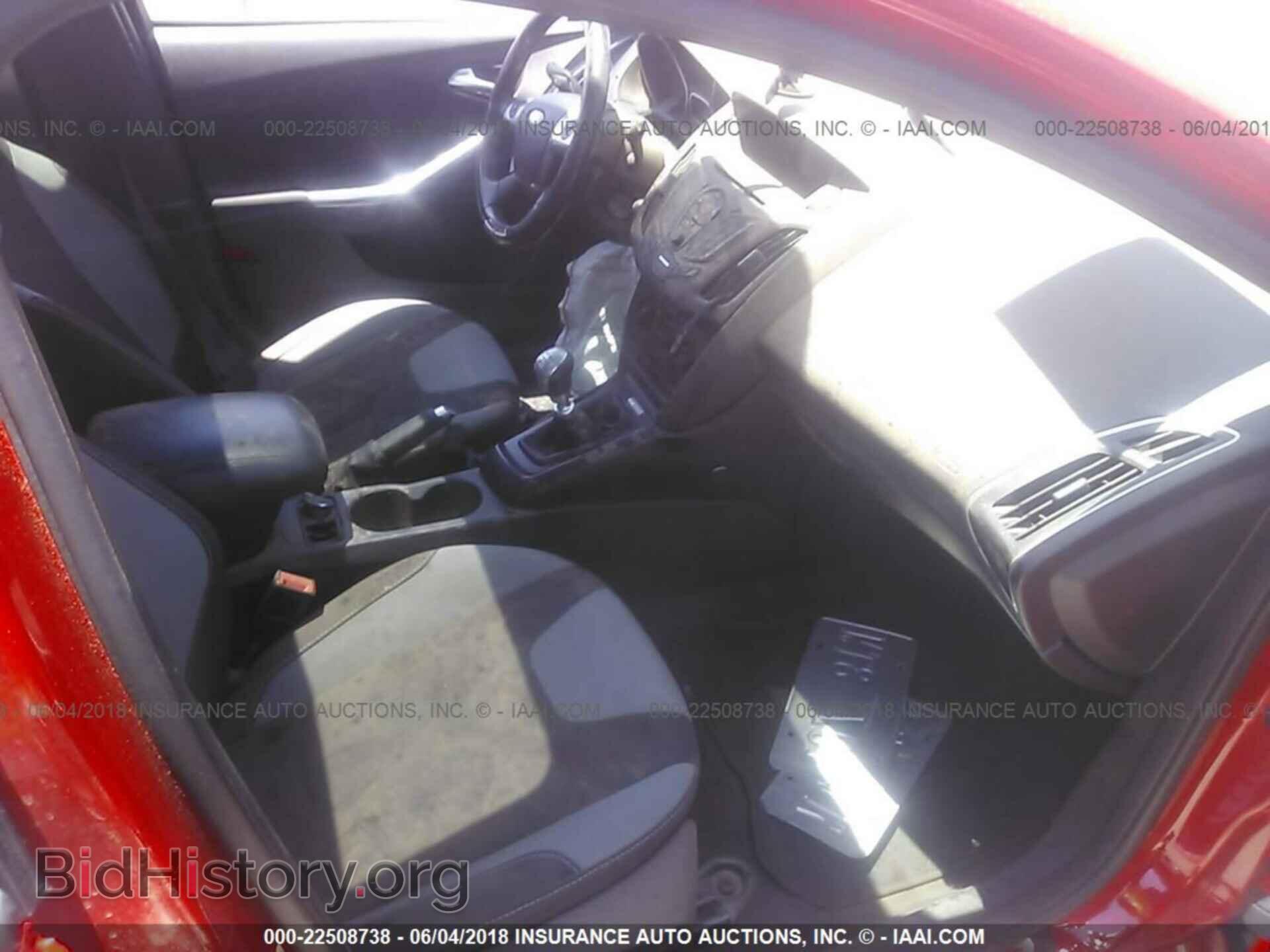 2013 Ford Focus - VIN: 1FADP3L92DL231579 - Photo 5